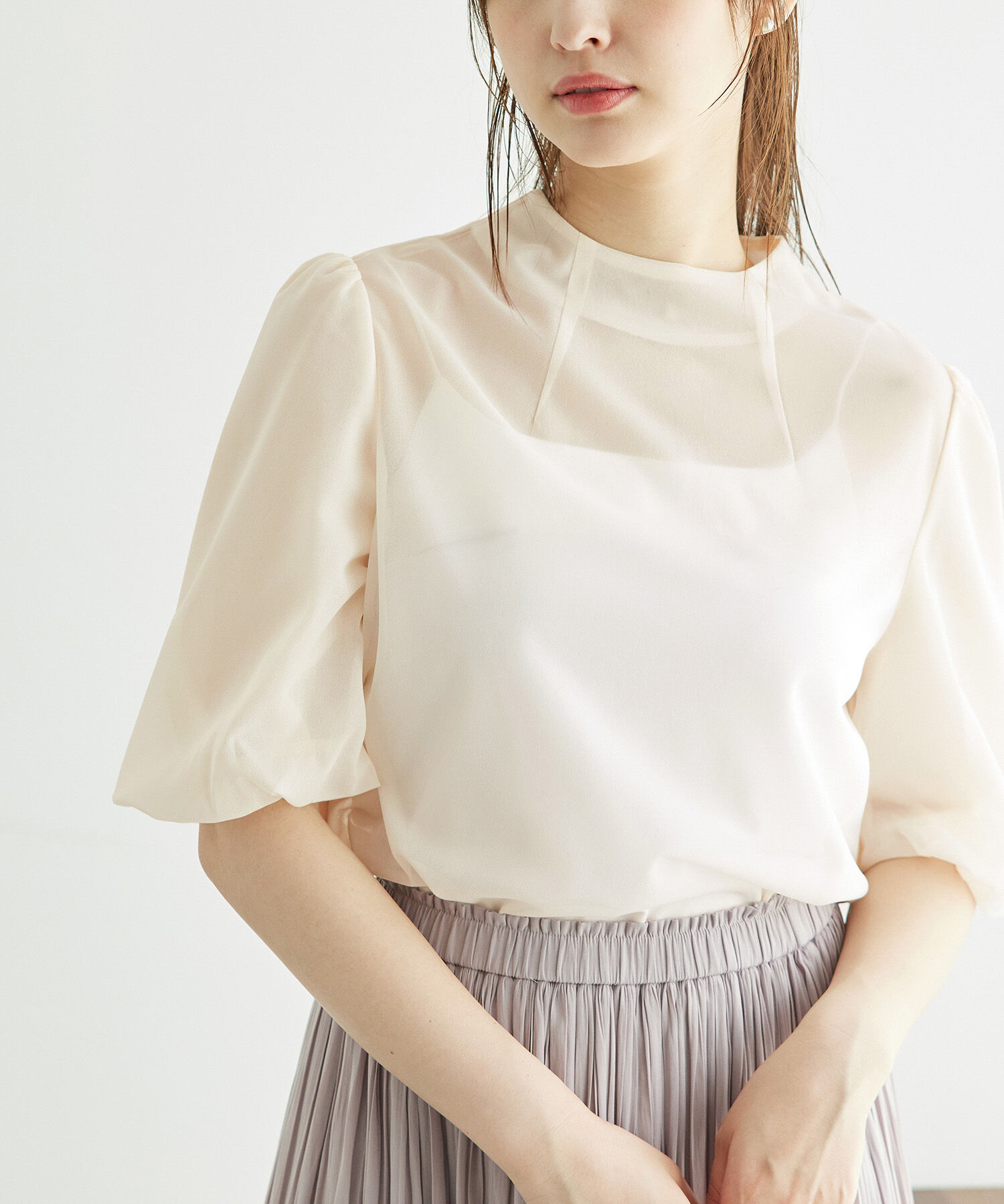 Rope&rsquo;Picnic「袖ボリュームブライトシアーブラウス」|シャツ・ブラウス|オフホワイト(15)