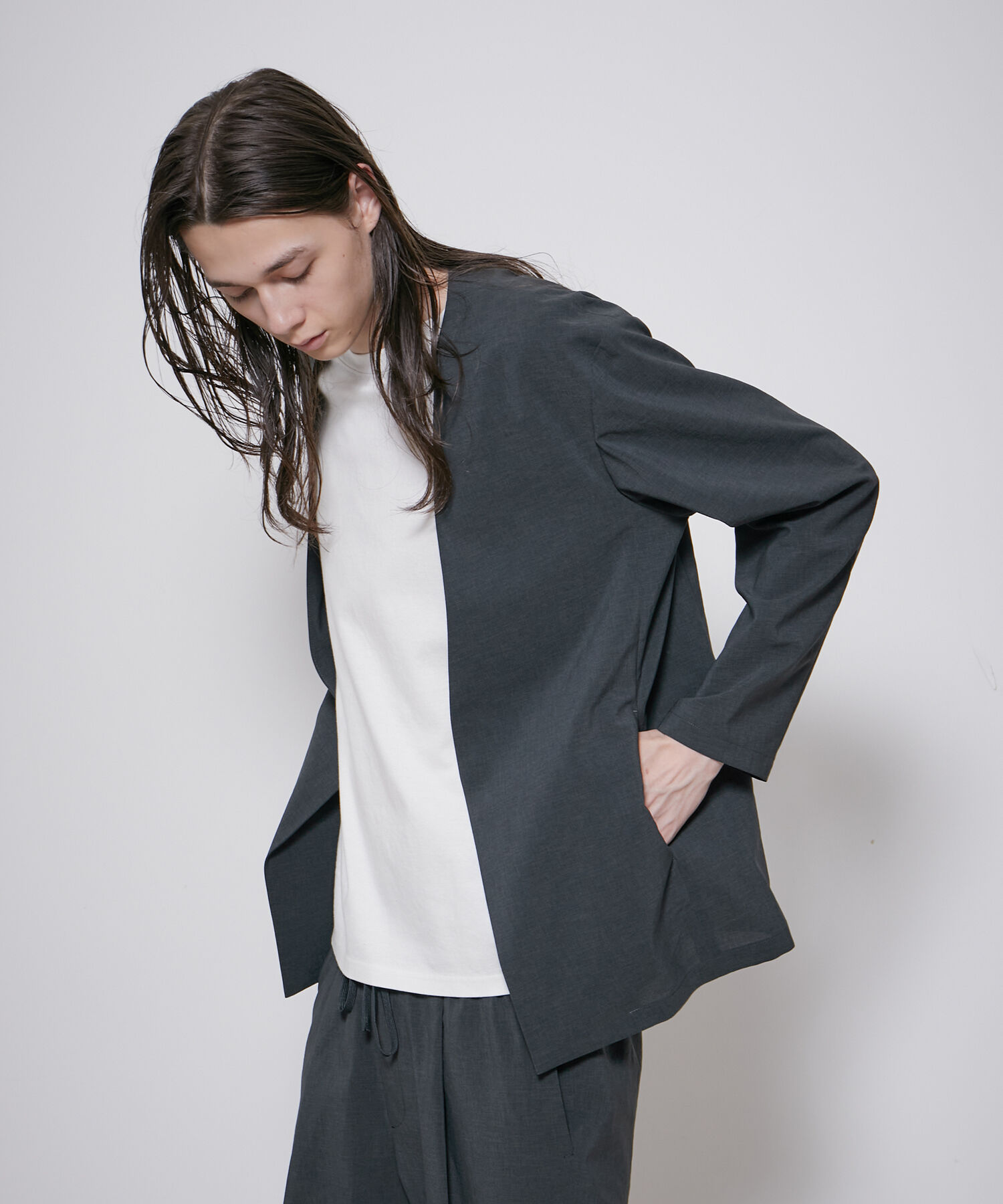 ADAM ET ROPE'「2点セット【RIRANCHA / リランチェ】セットアップ / ノーカラージャケット＆イージーパンツ / イージーケア」|スーツ|