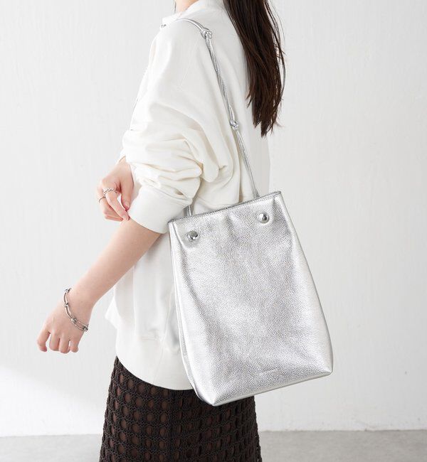  「【PAPILLONNER/パピヨネ】レクタングルレザーバッグ」|トートバッグ|シルバー