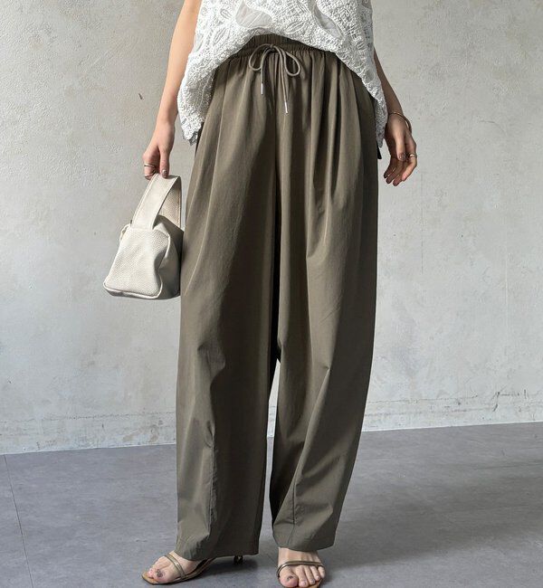  「【WEB限定】ライトストレッチクロスタックイージーパンツ」|チノ|