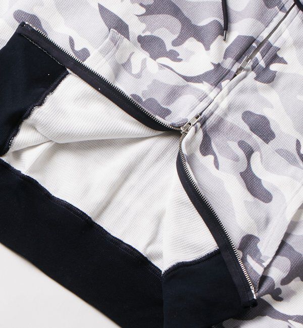  「【UNISEX】KOOKY'Nカモ柄ワッフルユリ紋章スタッズジップパーカー」|パーカー|