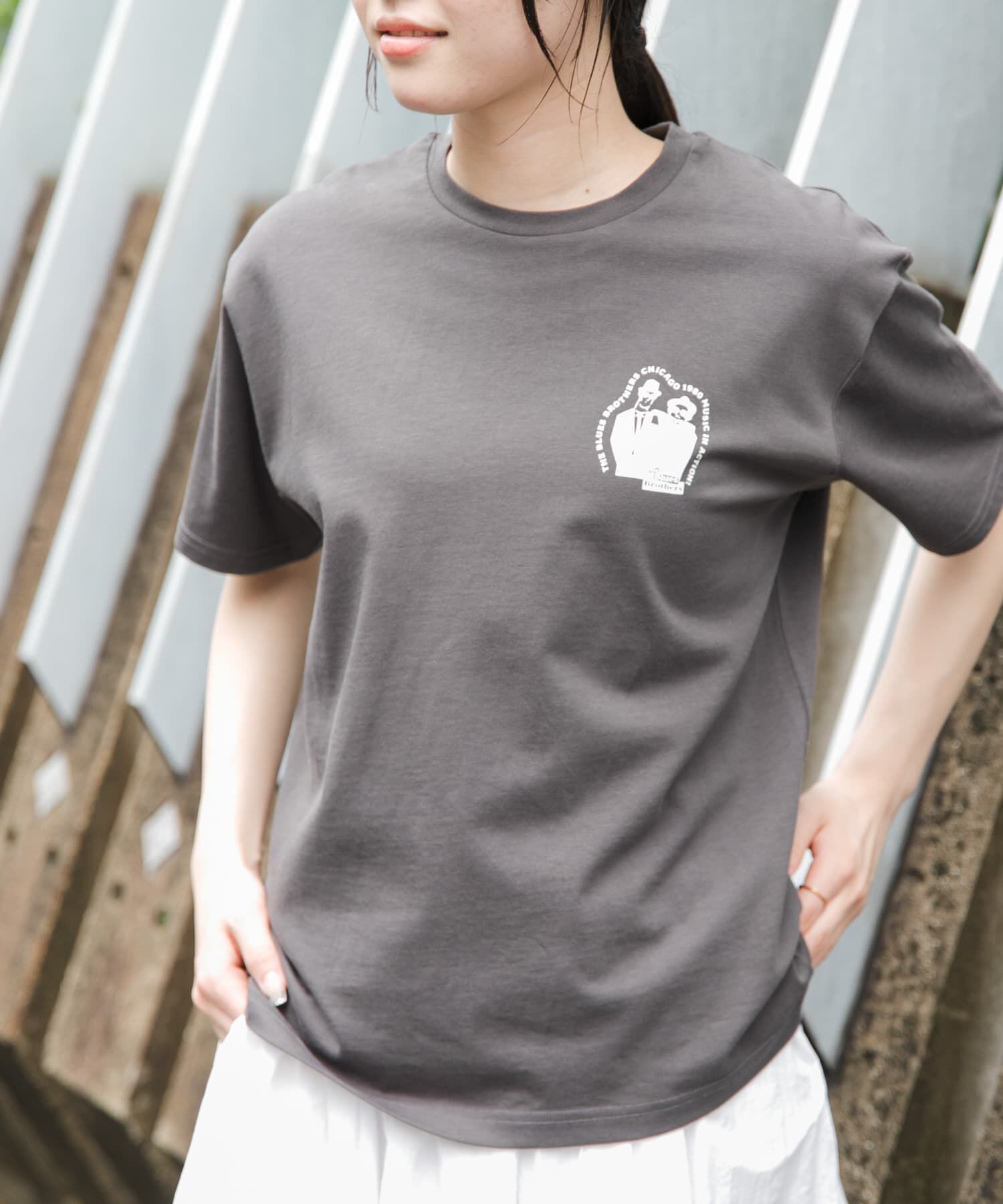 URBAN RESEARCH DOORS「FORK&SPOON　The Blues Brothers T-shirts」|Tシャツ・カットソー|チャコールグレー