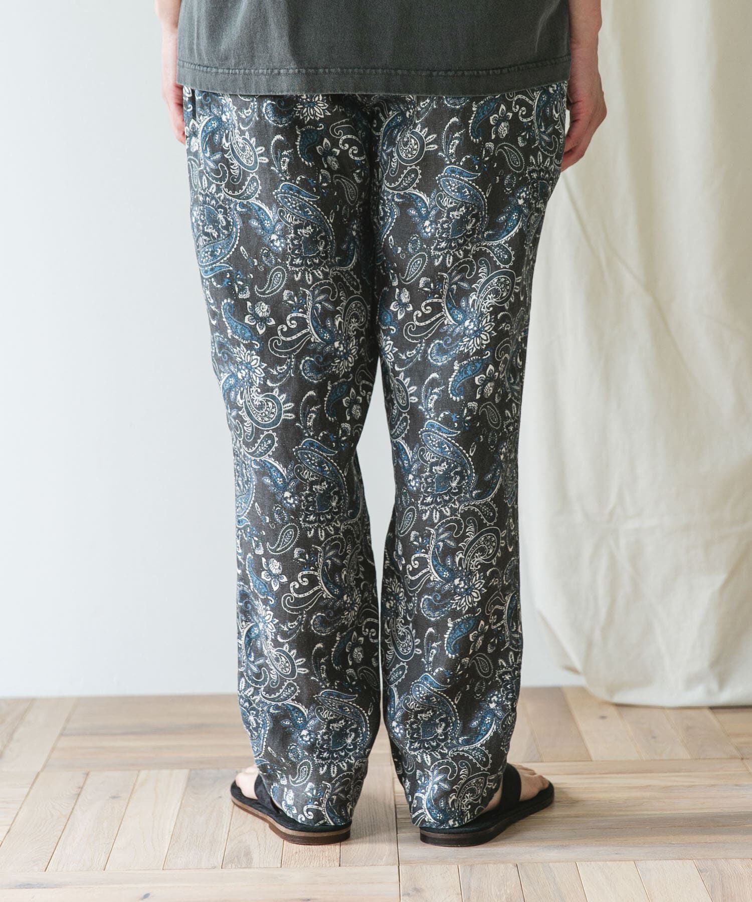 URBAN RESEARCH DOORS「『XLサイズ/WEB限定』ツイルリネン イージートラウザー」|その他|