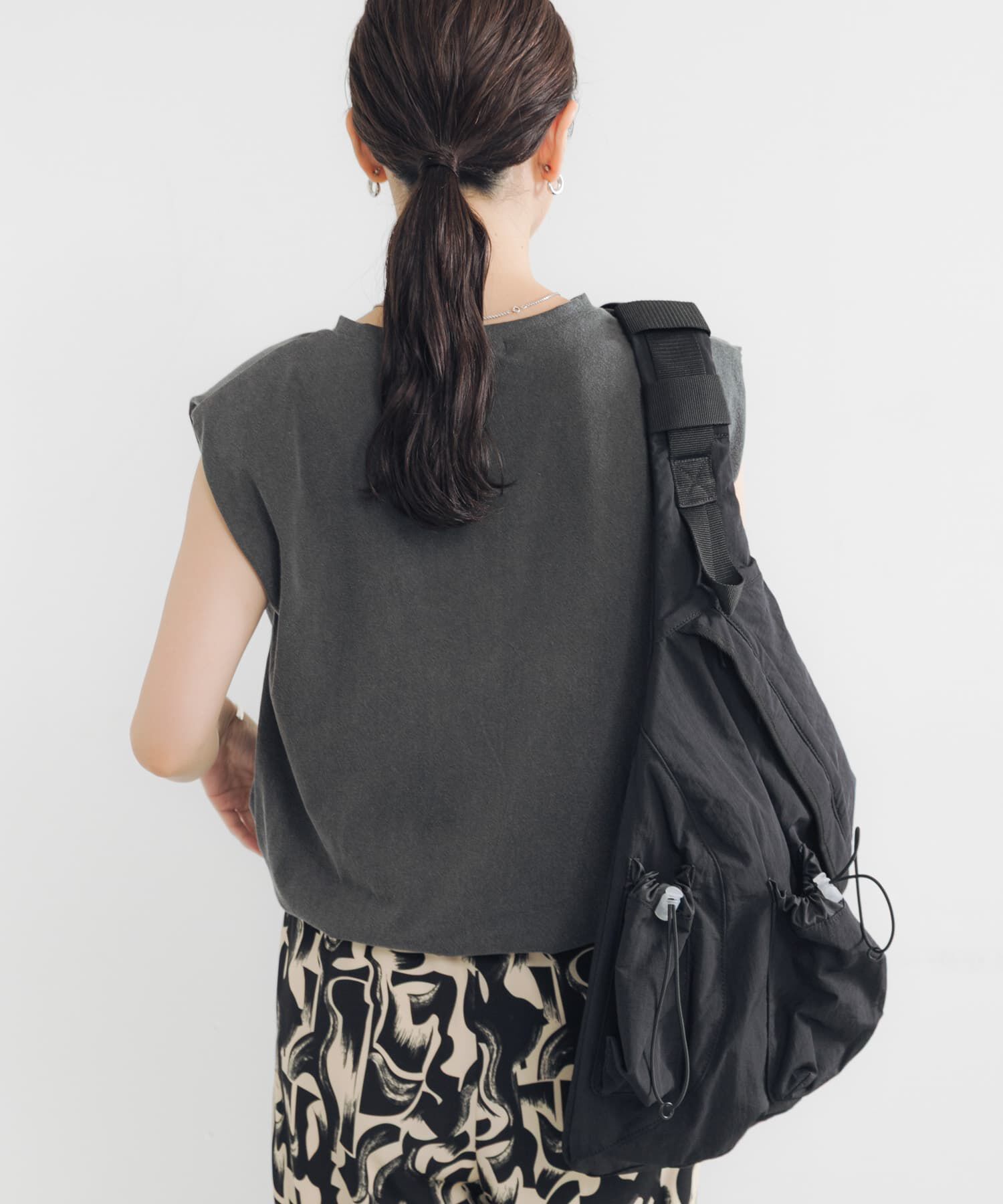 URBAN RESEARCH「ショルダーパッドカットソー」|Tシャツ・カットソー|