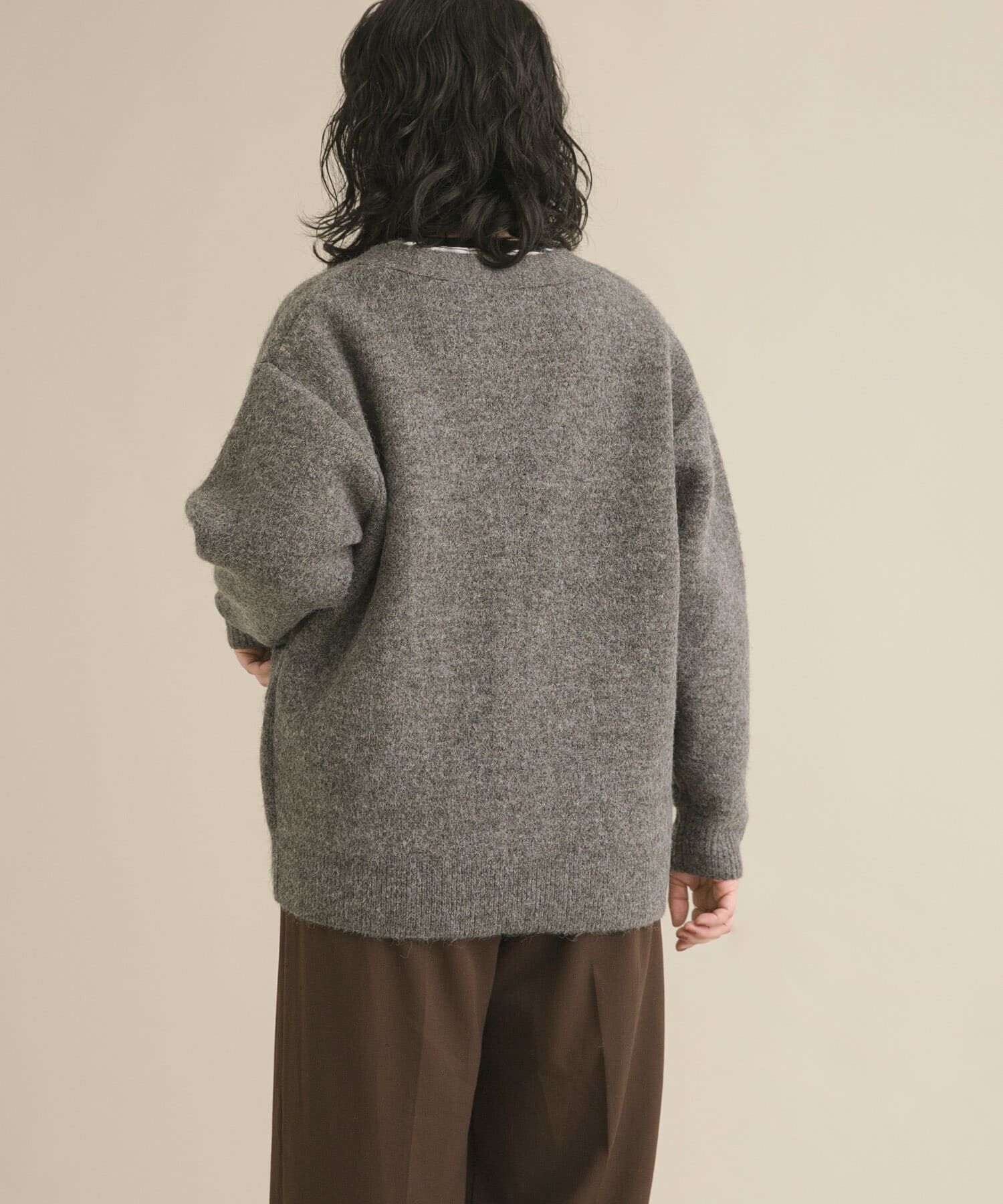 URBAN RESEARCH DOORS「『スタッフ企画』ダブルフェイスVネックカーディガン」|カーディガン|