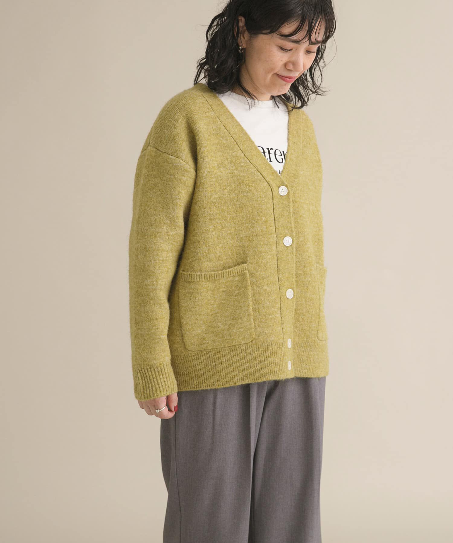 URBAN RESEARCH DOORS「『スタッフ企画』ダブルフェイスVネックカーディガン」|カーディガン|