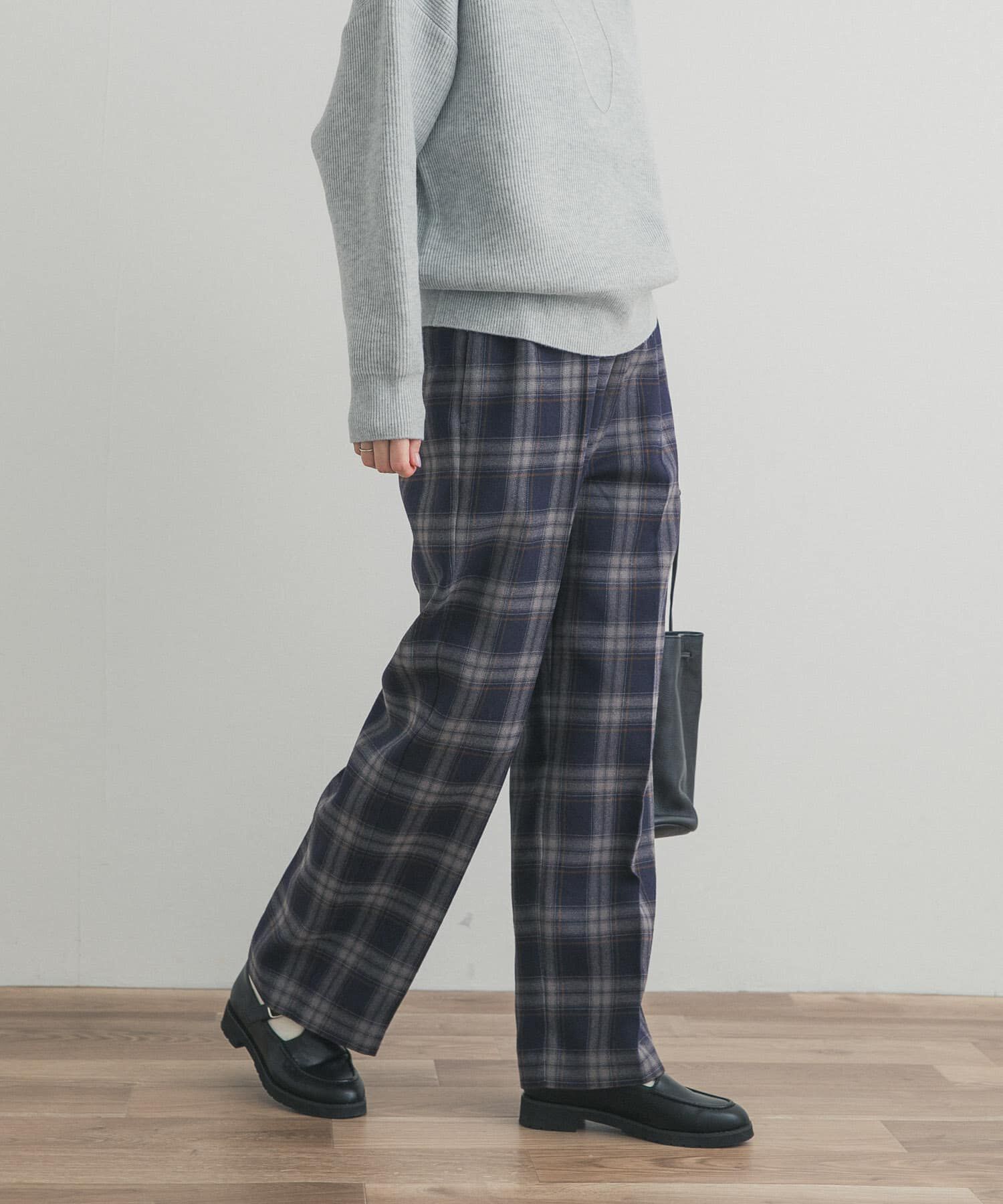 URBAN RESEARCH DOORS「『UR TECH』チェックストレートイージーパンツ」|その他|ネイビー