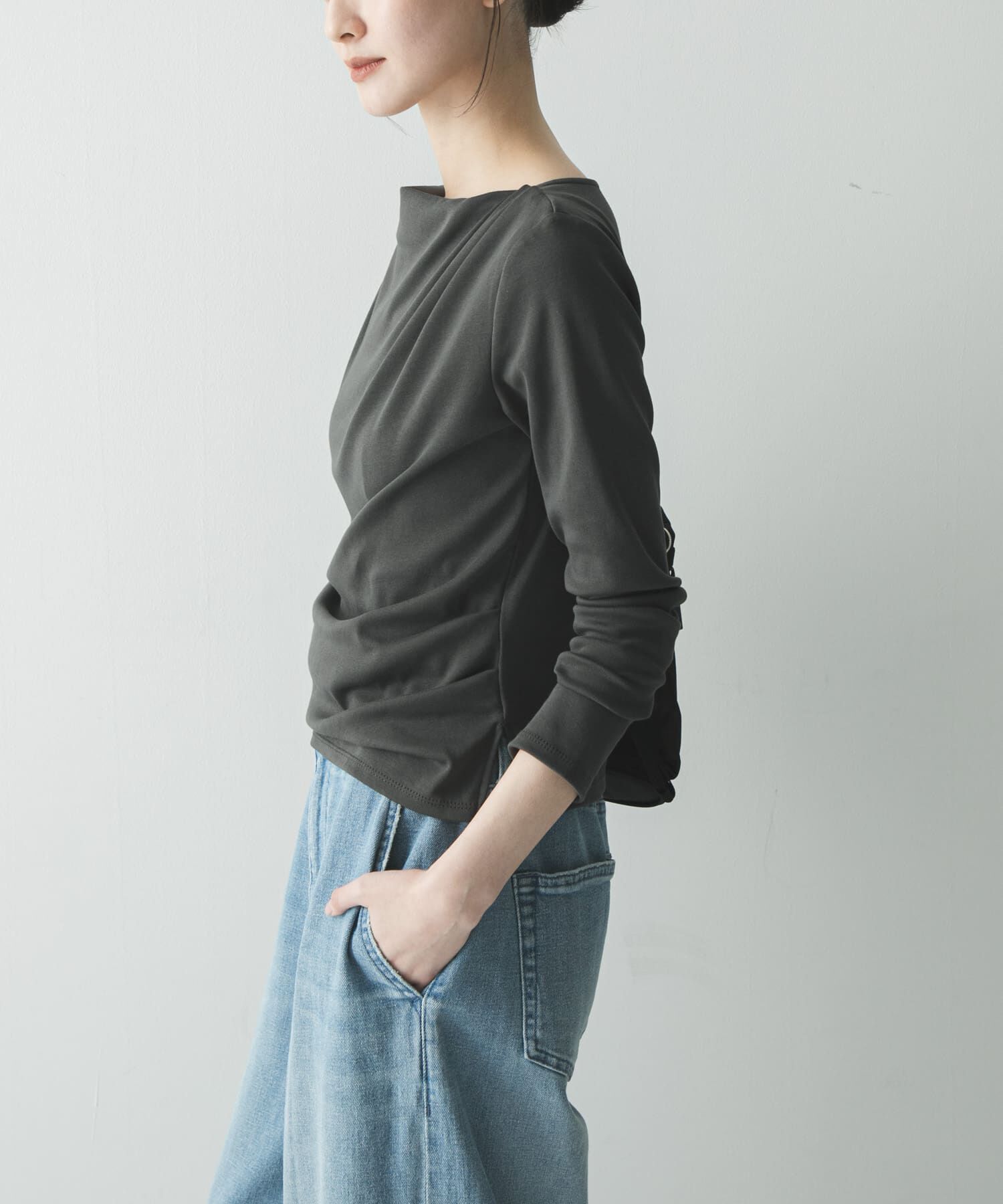 URBAN RESEARCH「2WAYドレープカットソー」|Tシャツ・カットソー|