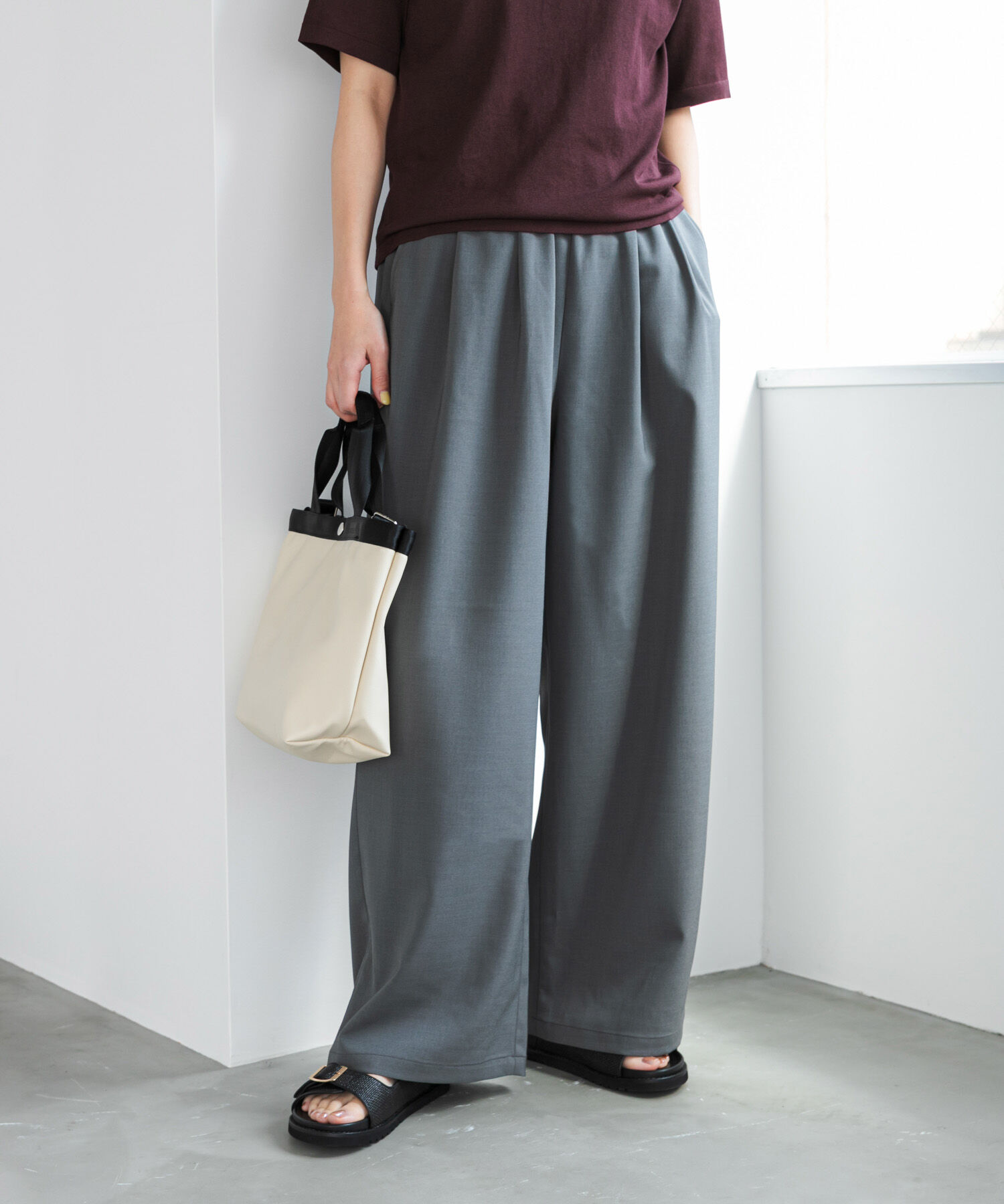 URBAN RESEARCH DOORS「『UR TECH』完声/涼ギャザーワイドパンツ」|その他|グレー