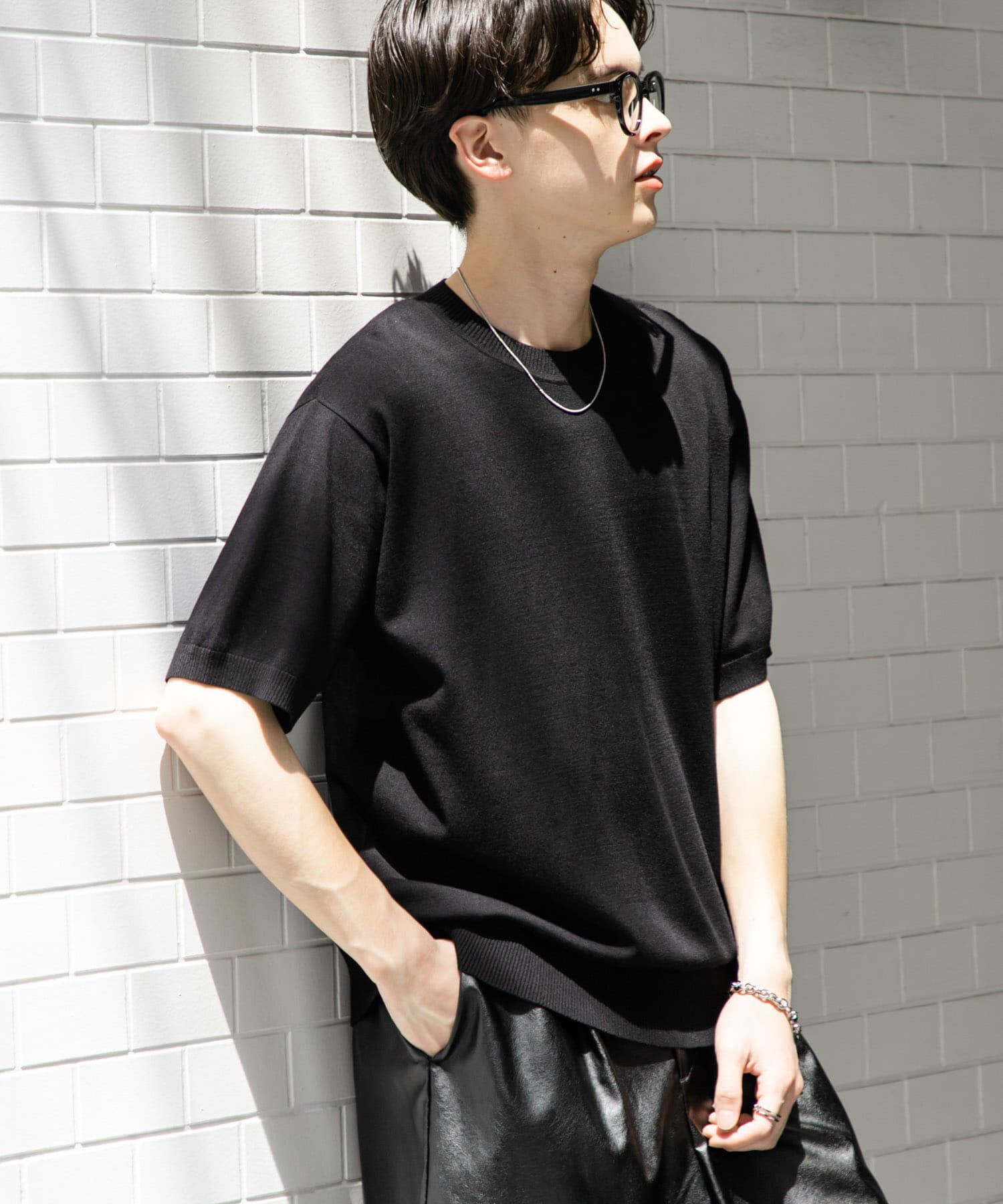 SENSE OF PLACE by URBAN RESEARCH「クルーネックニットショートスリーブTシャツ」|ニット・セーター|ブラック