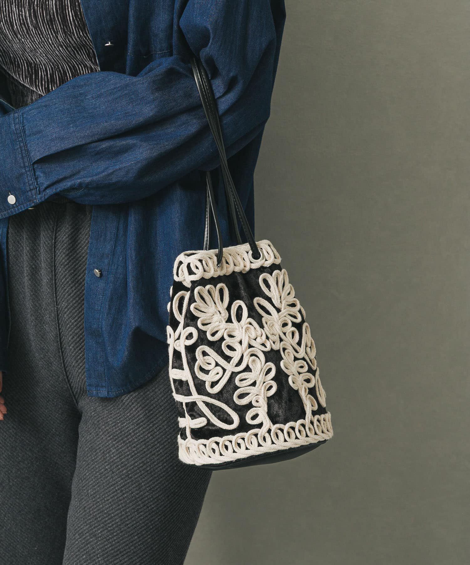 SENSE OF PLACE by URBAN RESEARCH「コードシシュウベロアバッグ」|ハンドバッグ|