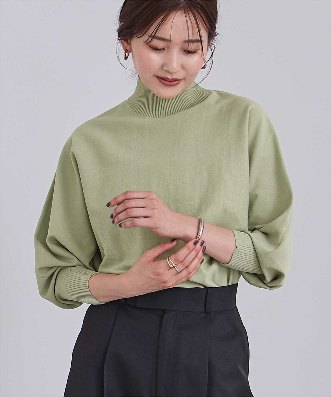 ur's「スポンディッシュハイネックドルマンスリーブニット」|ニット・セーター|