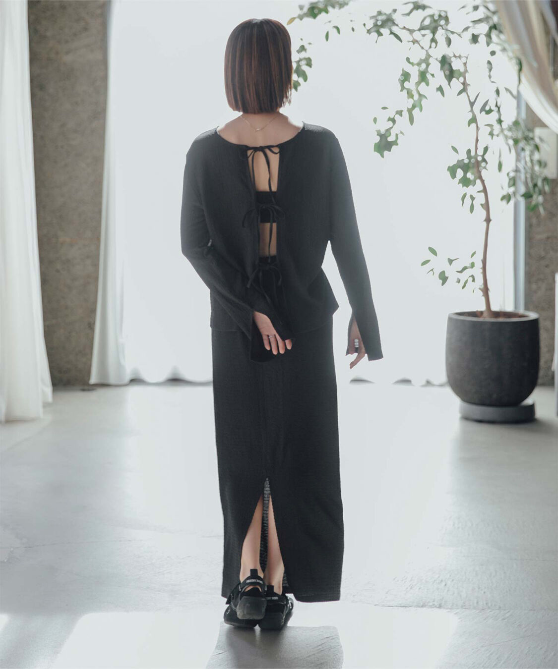 ur's「【黒川翼さんコラボアイテム】前後2wayトップス&times;スカートセットアップ/ラッシュガード」|シャツ・ブラウス|