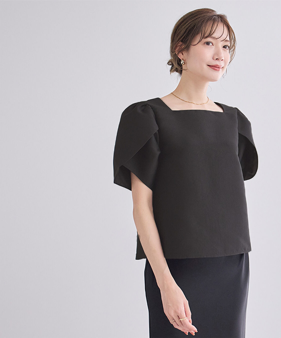 ur's「スクエアネックチューリップスリーブトップス」|Tシャツ・カットソー|