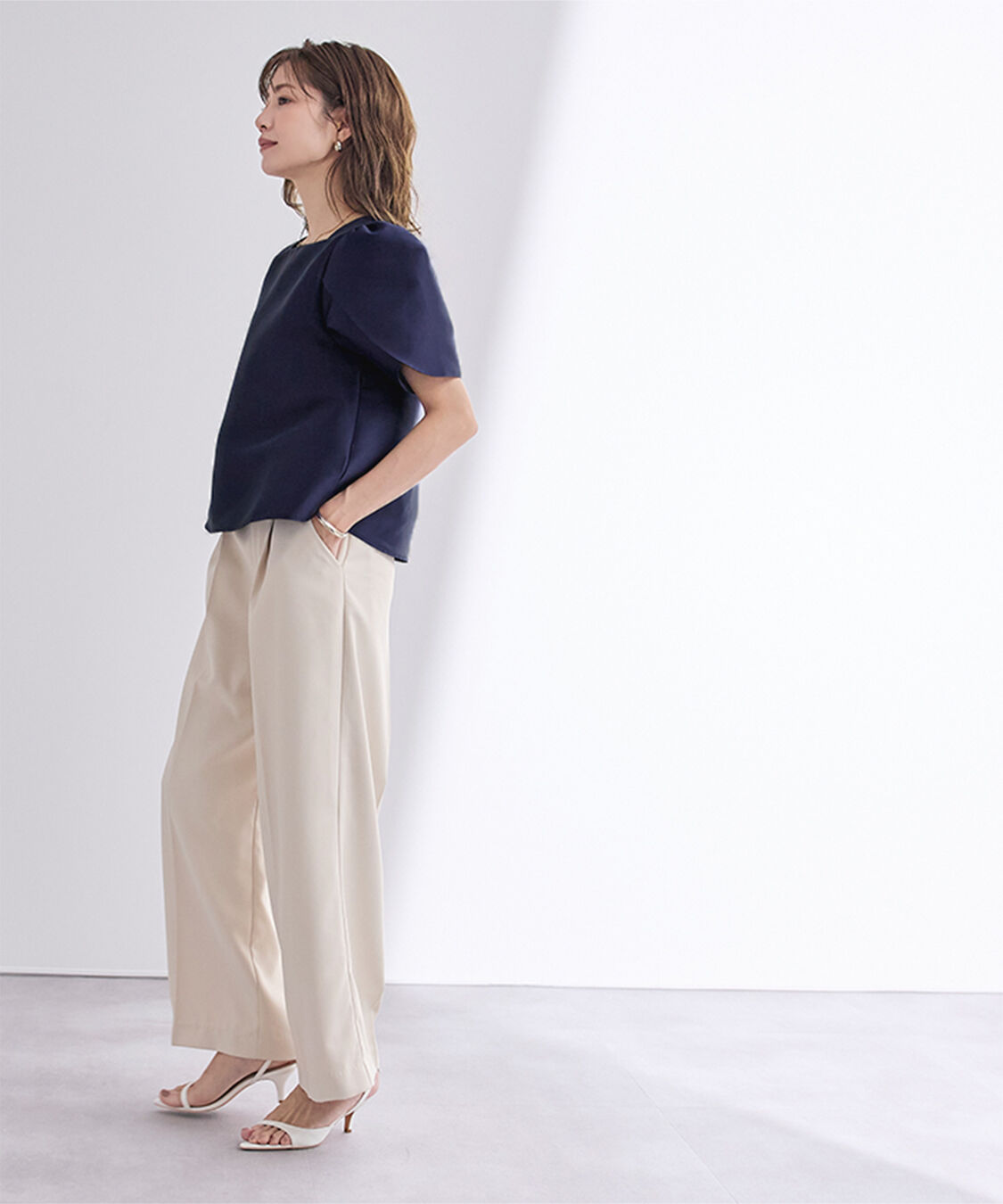 ur's「スクエアネックチューリップスリーブトップス」|Tシャツ・カットソー|