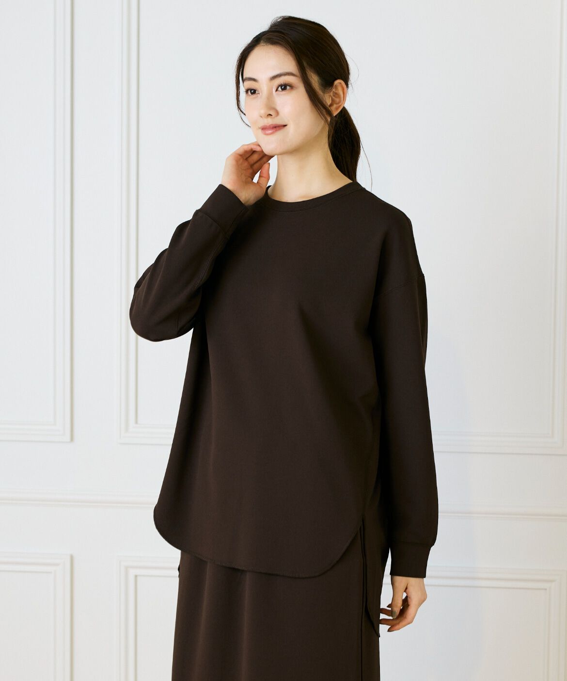 DAY by DAY it&rsquo;s international「ジョーゼットジャージープルオーバー」|Tシャツ・カットソー|ブラウン