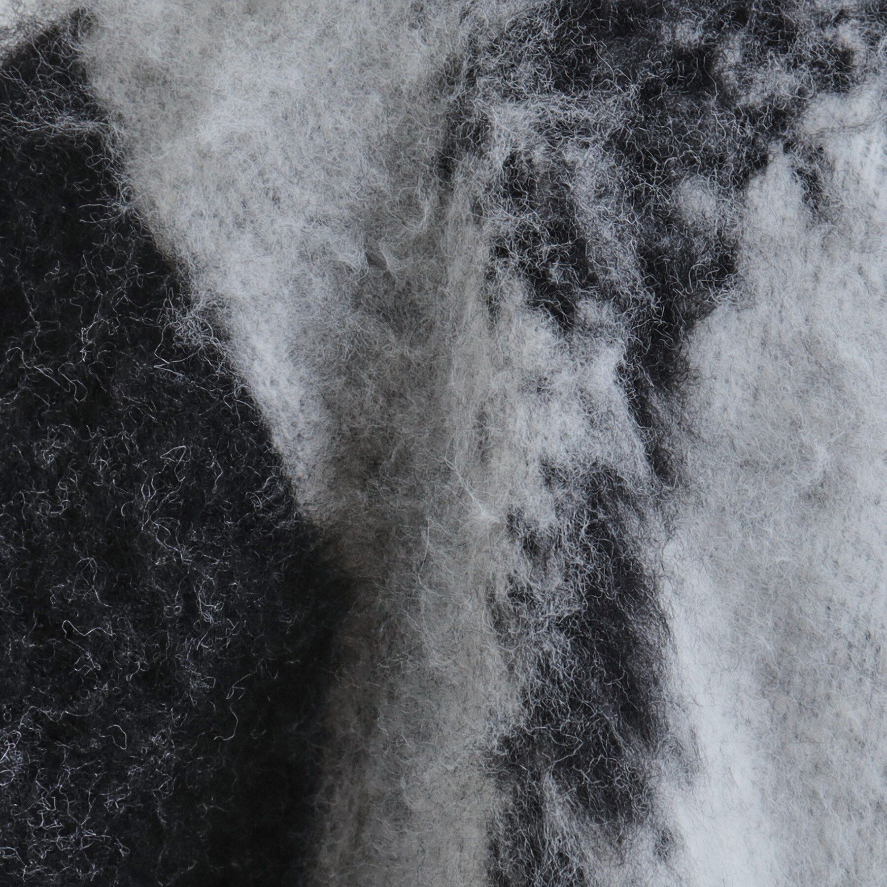 tk.TAKEO KIKUCHI「ボールドストライプシャギーニットVカーディガン」|カーディガン|