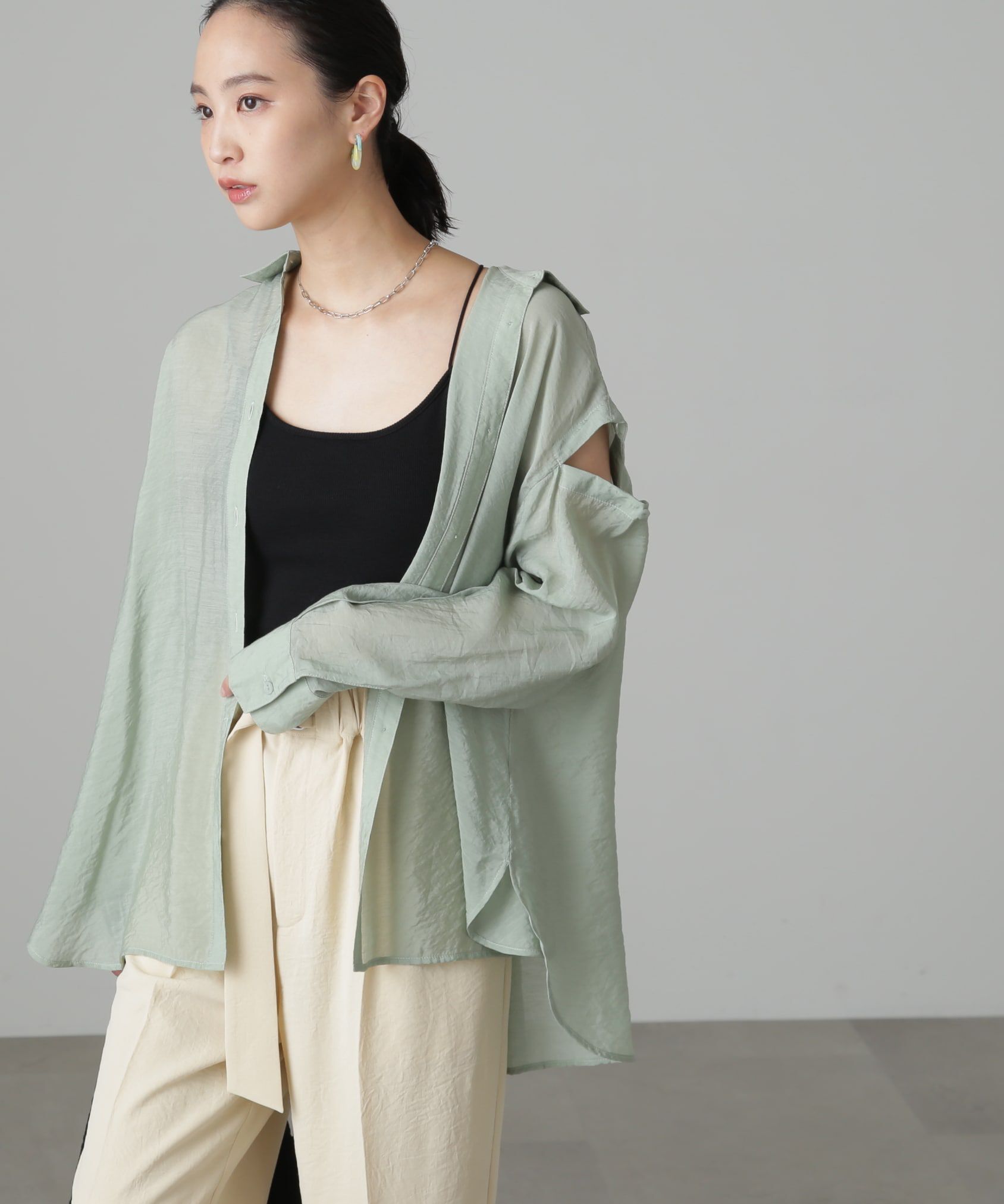  「肩スリットシアービッグシャツ」|シャツ・ブラウス|