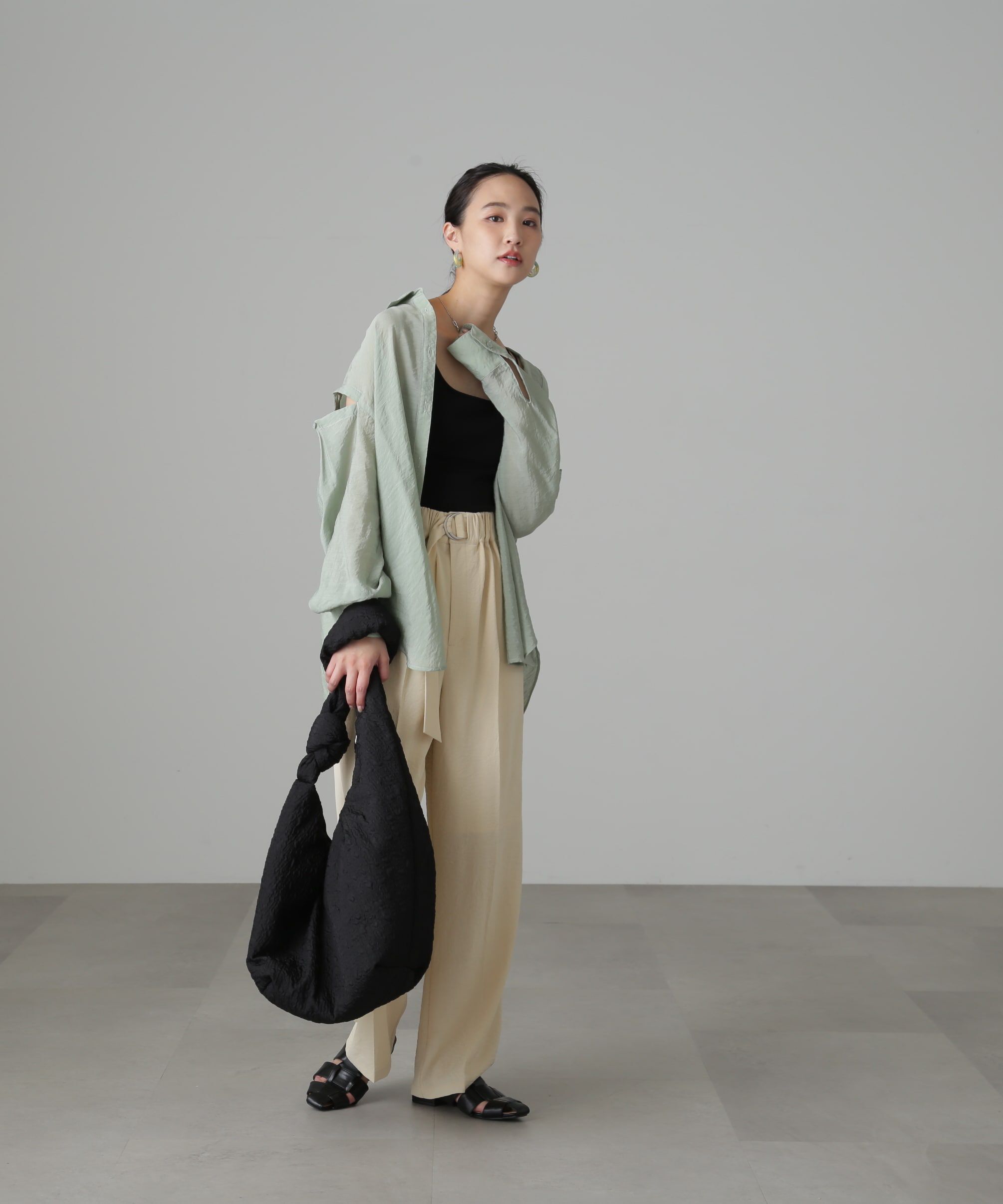  「肩スリットシアービッグシャツ」|シャツ・ブラウス|