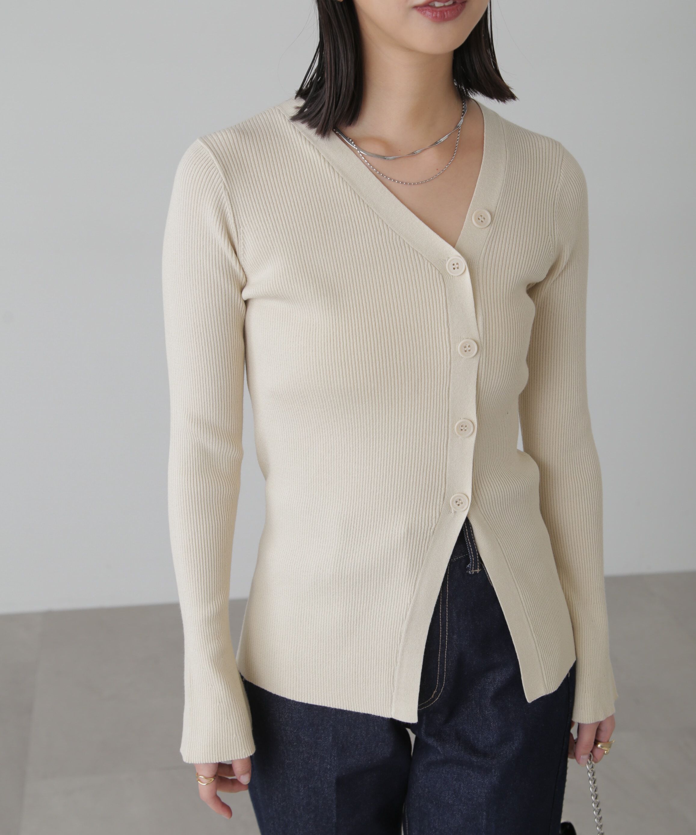  「アシンメトリーボタンディテールリブニット」|ニット・セーター|