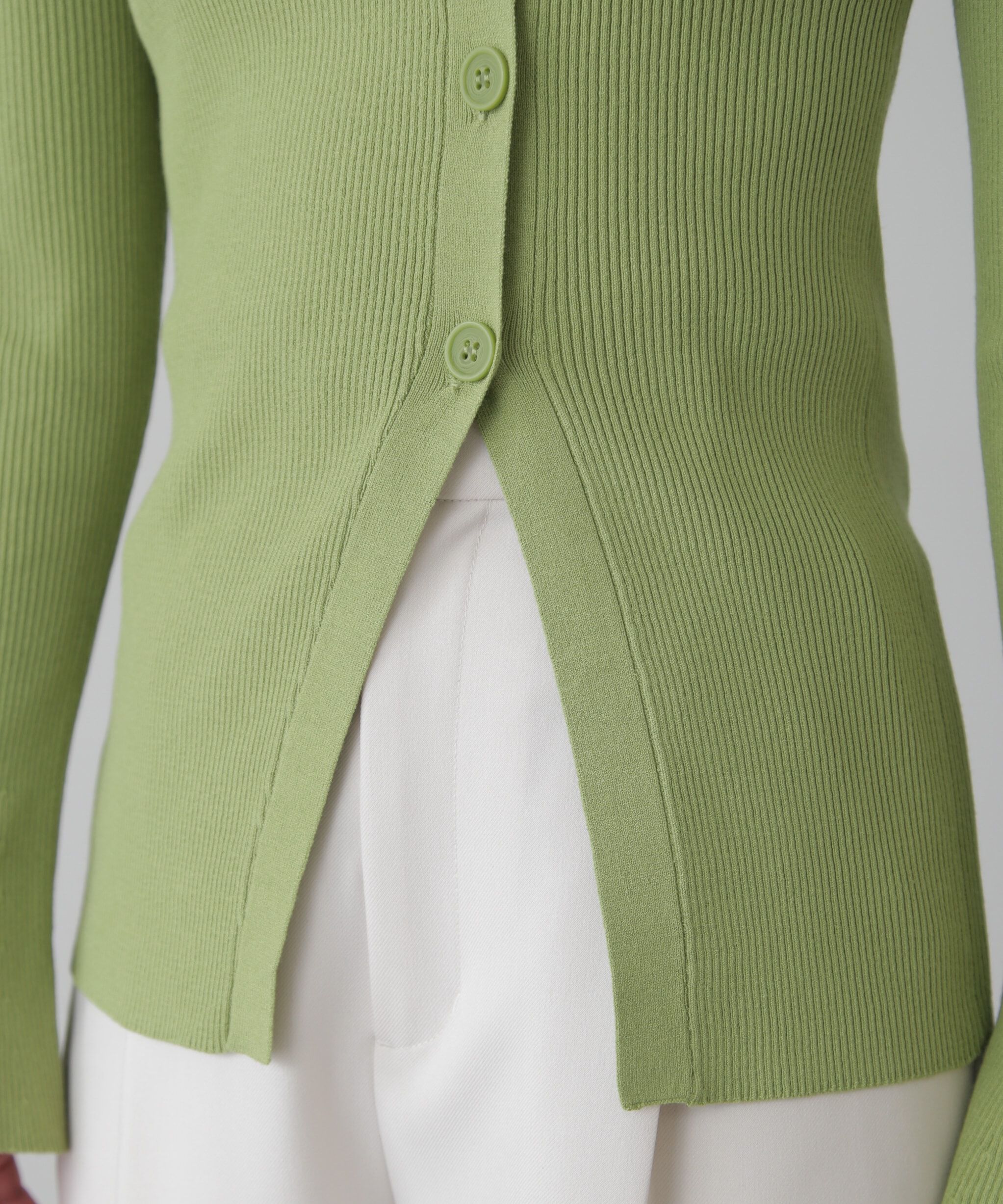  「アシンメトリーボタンディテールリブニット」|ニット・セーター|