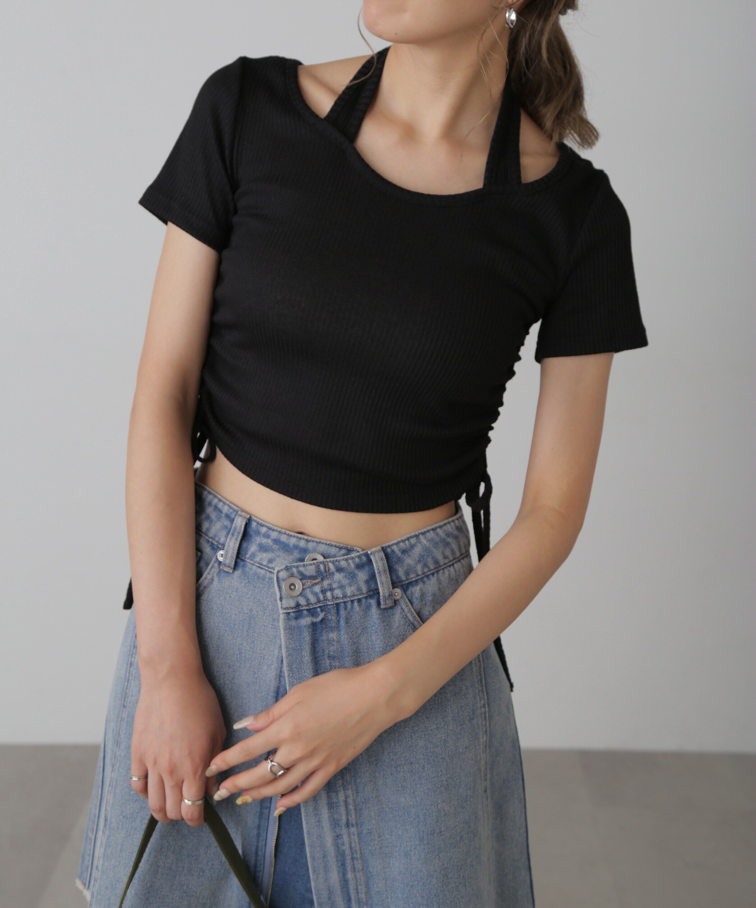  「ホルターネックコンパクトカットソー」|Tシャツ・カットソー|ブラック