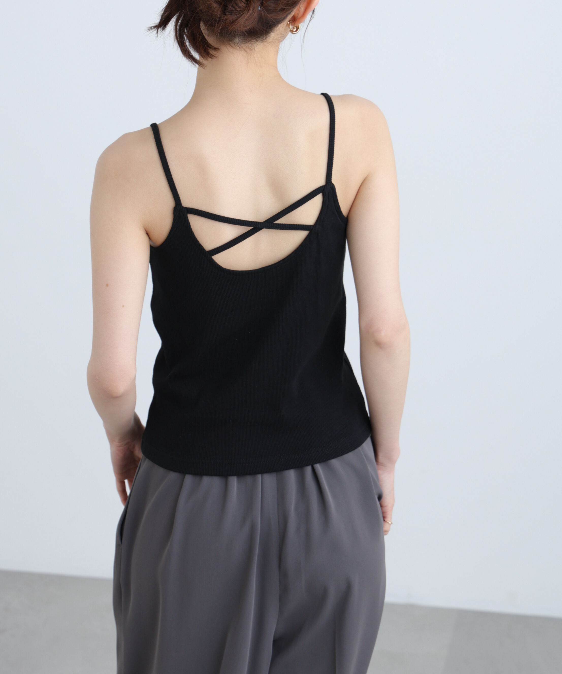  「バッククロスカップ付きキャミソール」|Tシャツ・カットソー|