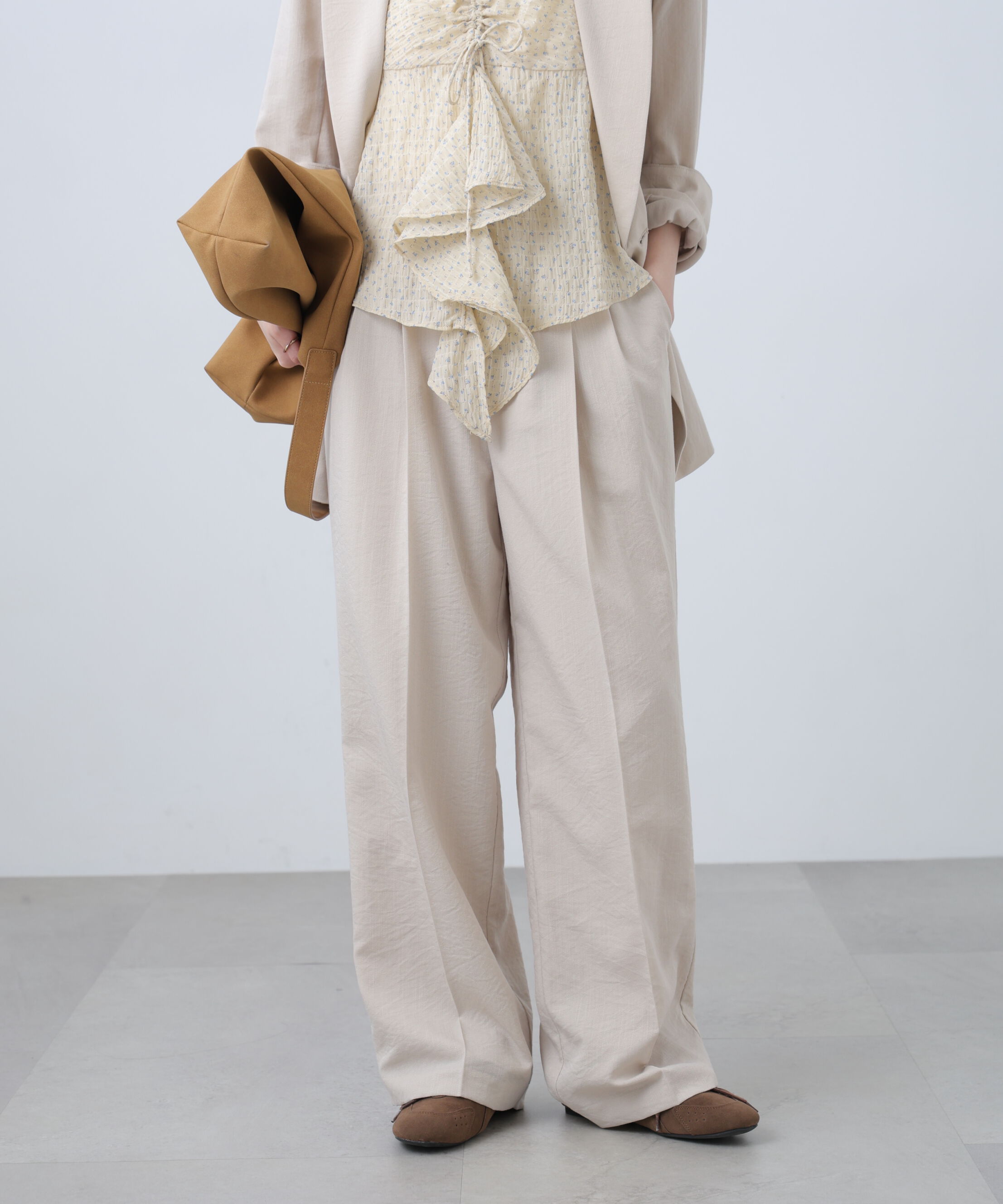  「麻調合繊タックワイドパンツ」|その他|オフベージュ