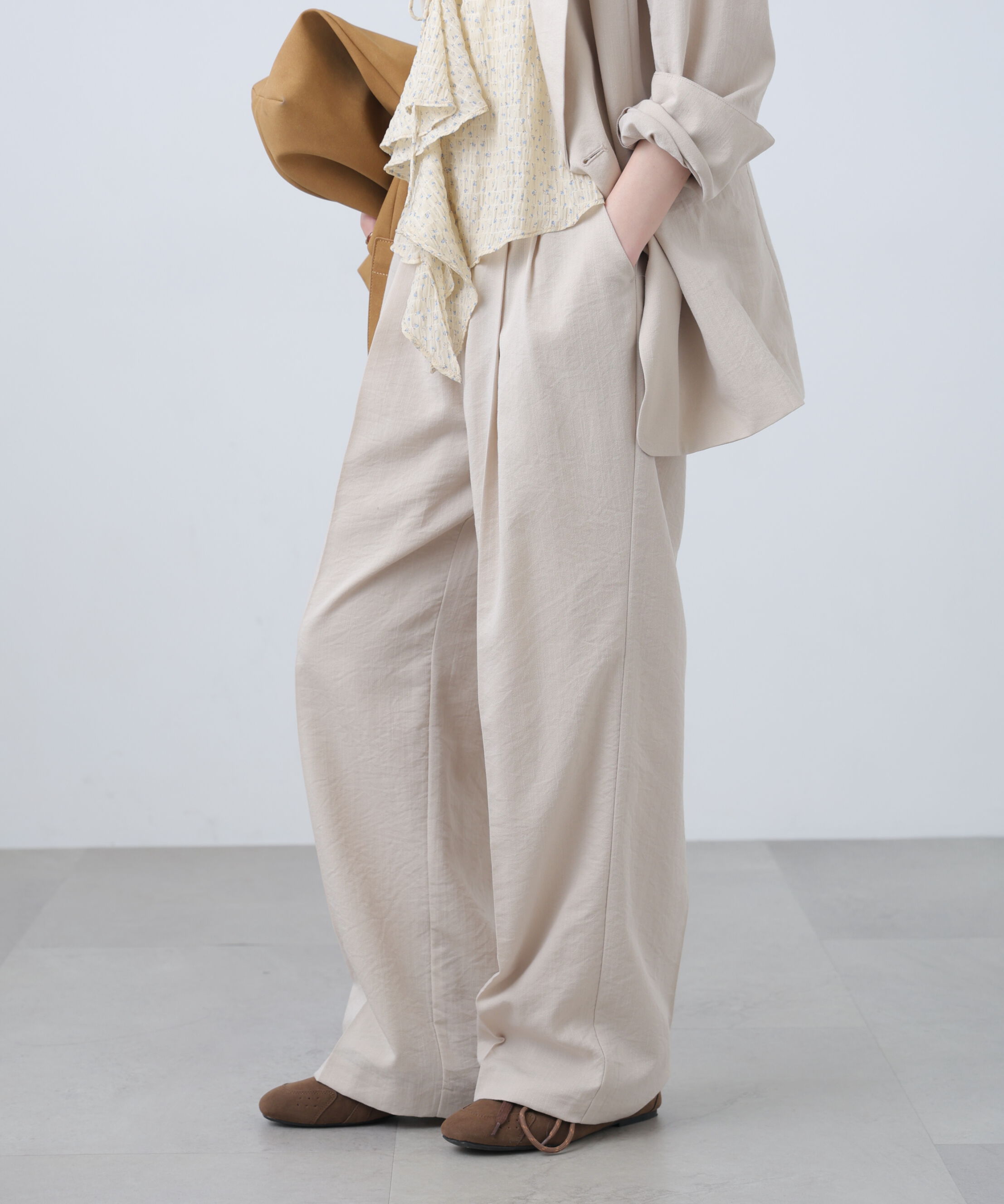  「麻調合繊タックワイドパンツ」|その他|