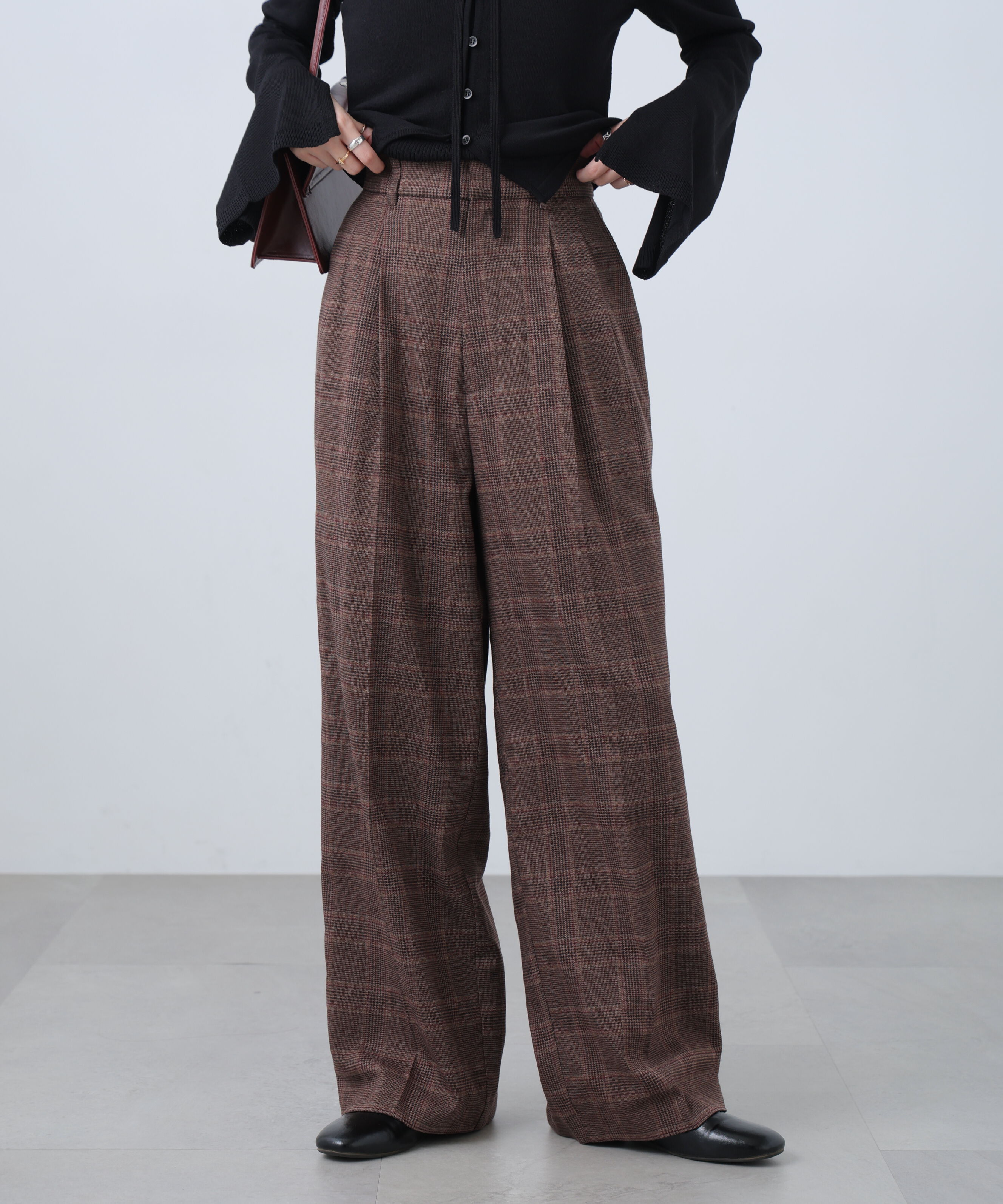  「麻調合繊タックワイドパンツ」|その他|