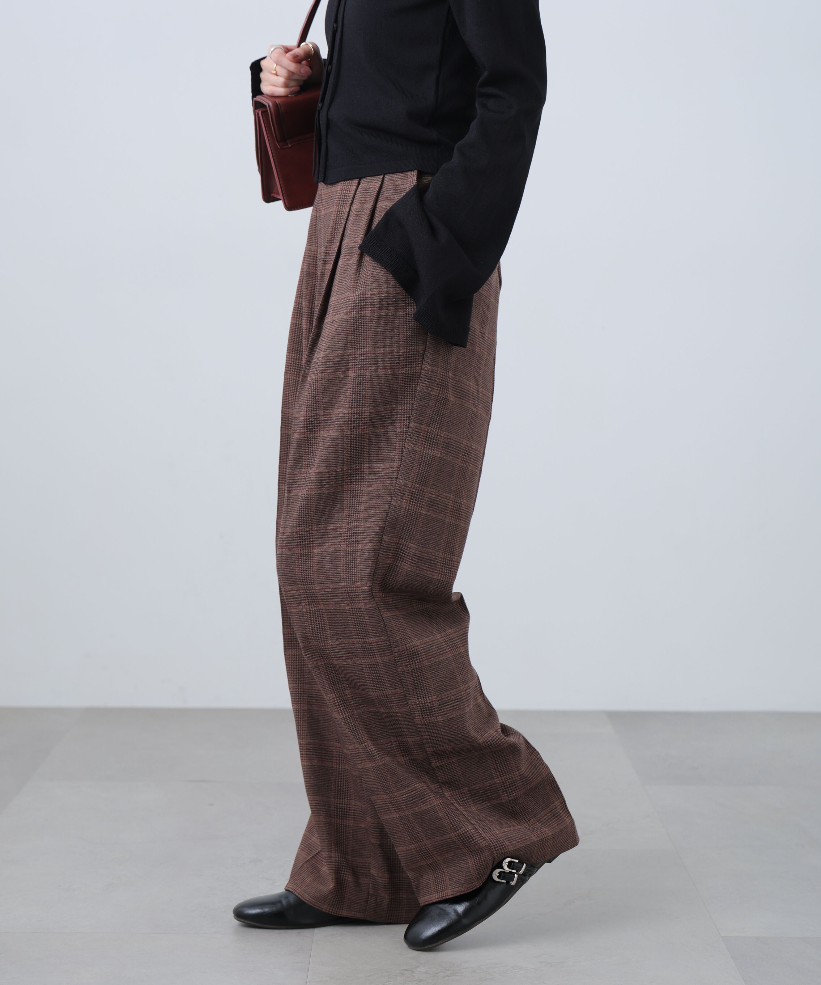  「麻調合繊タックワイドパンツ」|その他|