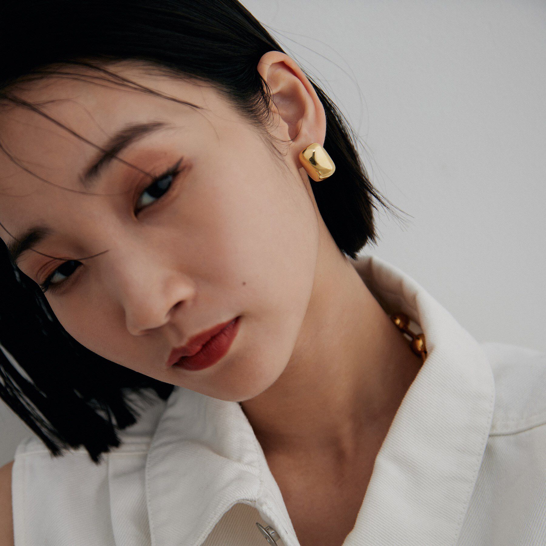 COCOSHNIK ONKITSCH「シルバー ホロウピアス ロングクッションシェイプ GP」|ピアス|