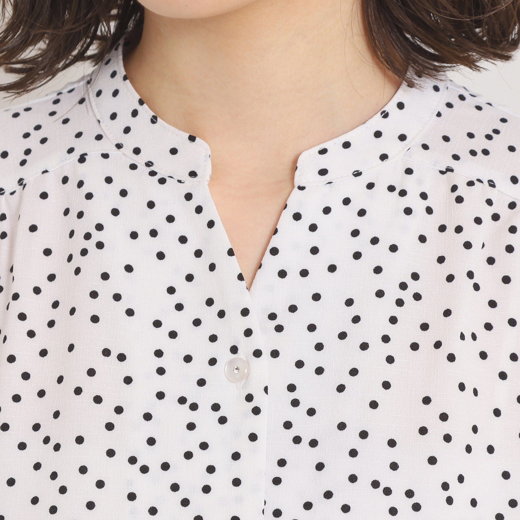 ITS&rsquo;DEMO「【UVカット／速乾／冷感／洗濯機OK／洗濯後しわになりにくい】麻調ストレッチ前開きブラウス＜ラク服シ」|シャツ・ブラウス|