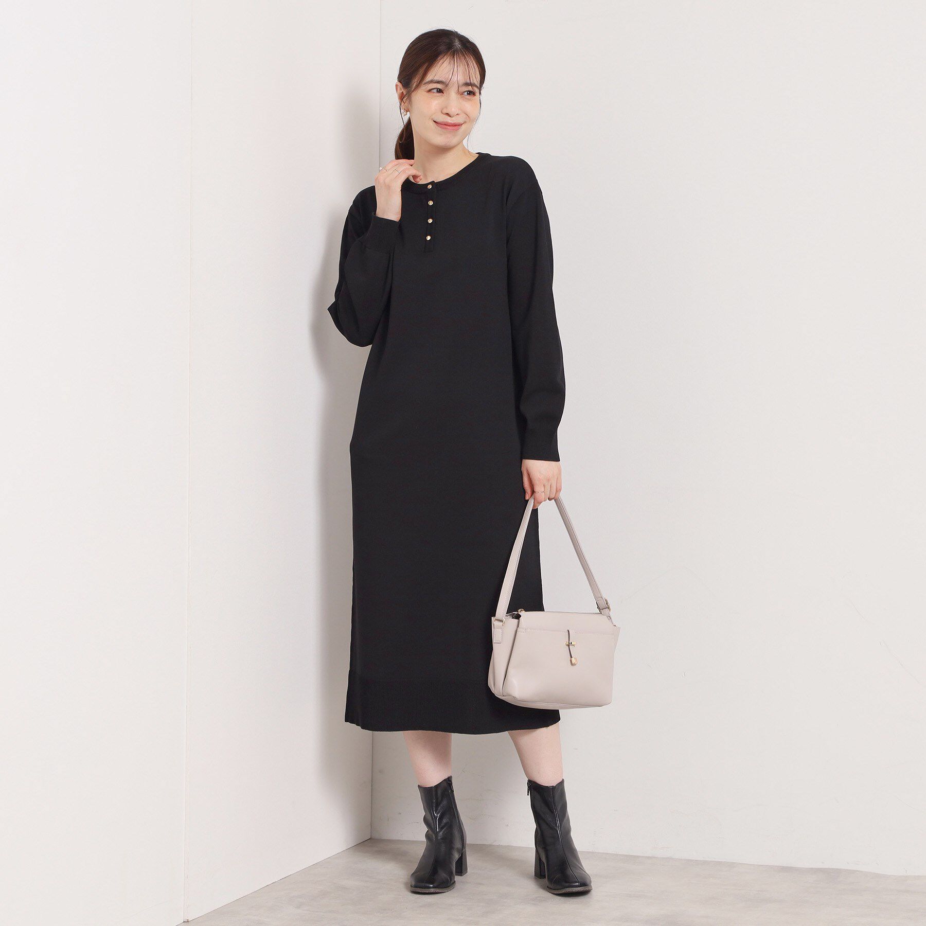 ITS&rsquo;DEMO「【縮みに強い／洗濯機OK】ヘンリーネックニットワンピース」|ワンピース|