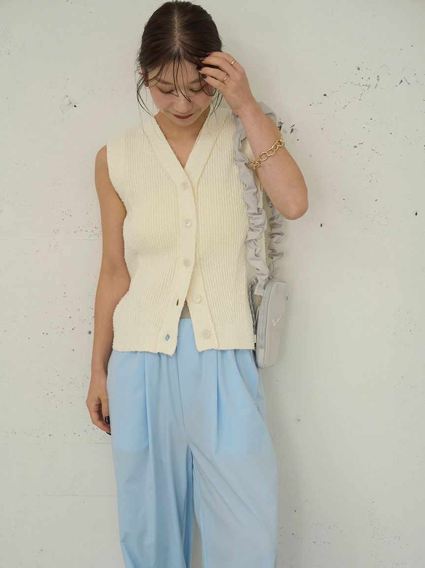 emmi atelier「ツノヤーンリブニットベスト」|ニット・セーター|