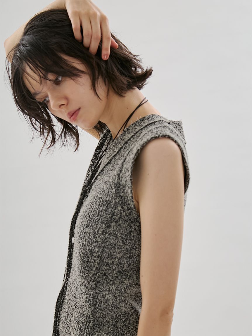 emmi atelier「ツノヤーンリブニットベスト」|ニット・セーター|