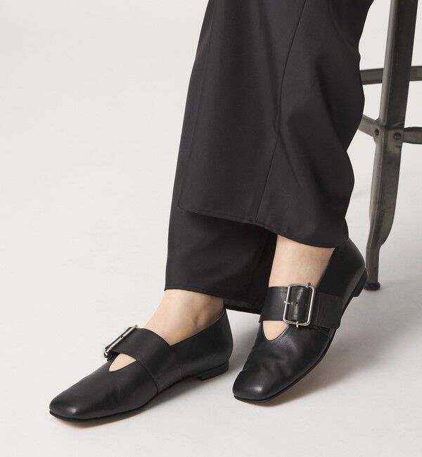 ODETTE E ODILE「ニュークラシックワイドベルト フラット10&uarr;」|パンプス|