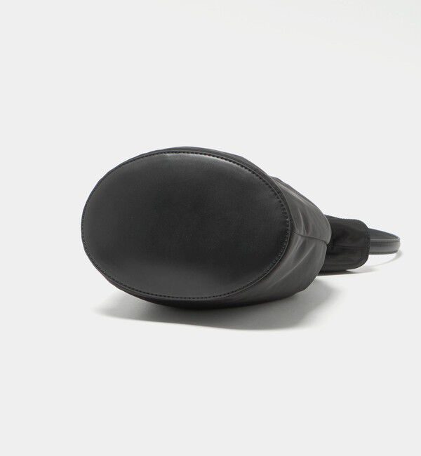 BEAUTY&YOUTH UNITED ARROWS「＜LE VERNIS＞Poire バケット ショルダーバッグ M」|ショルダー・メッセンジャー|