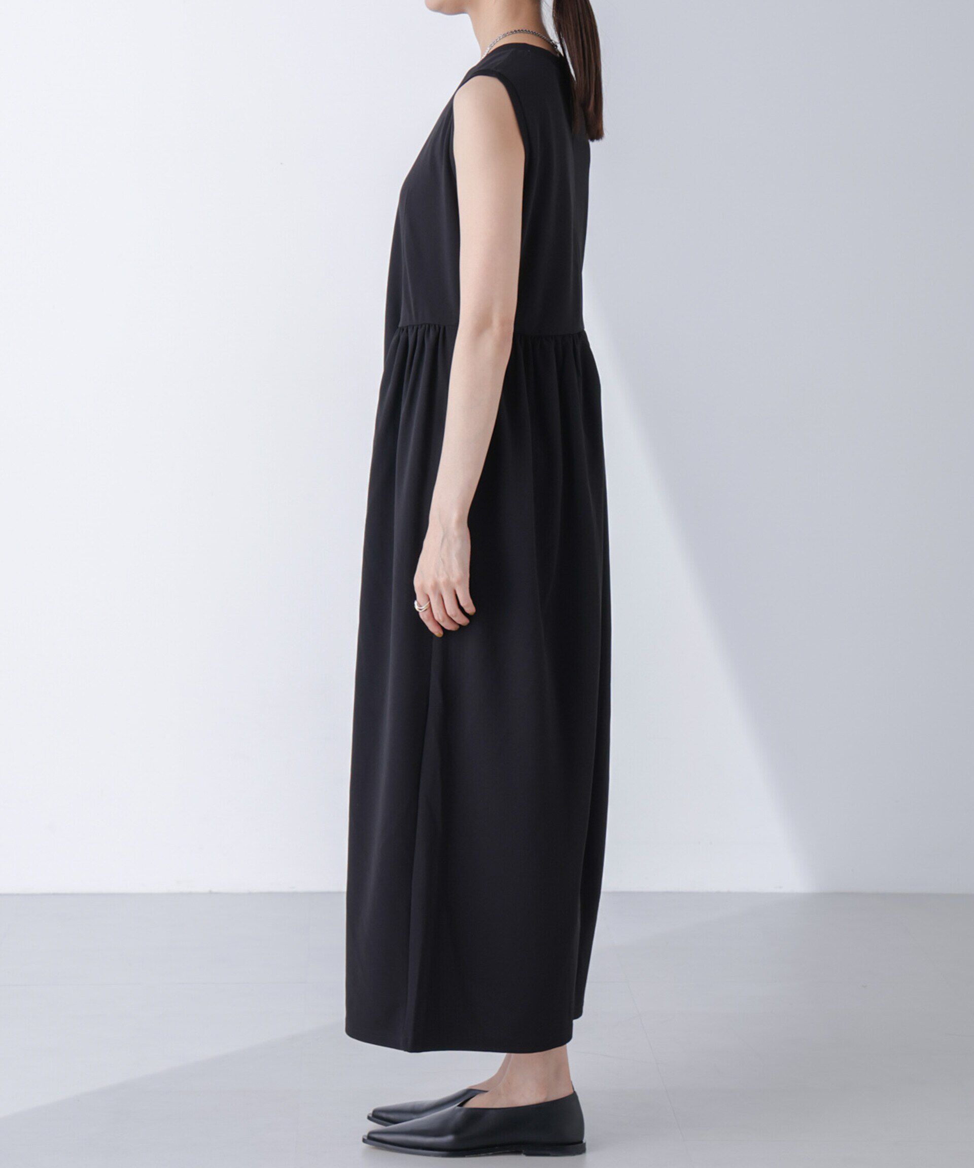 nano･universe「ギャザーコクーンカットワンピース」|ワンピース|