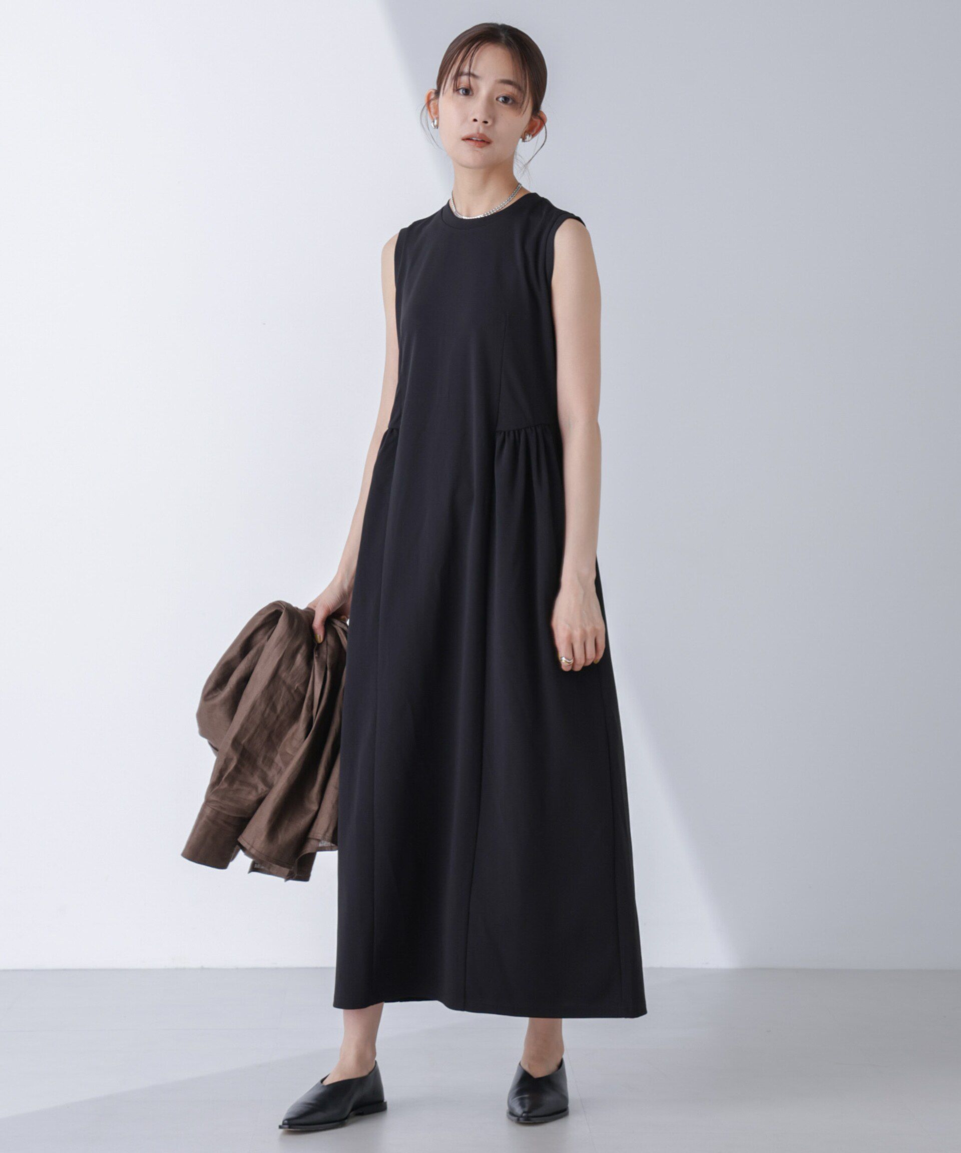 nano･universe「ギャザーコクーンカットワンピース」|ワンピース|