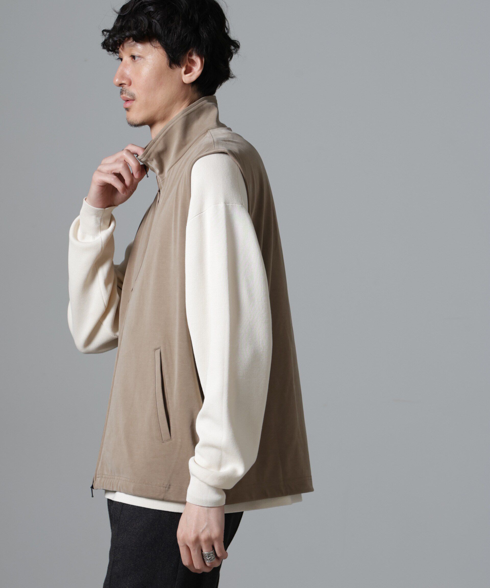 nano･universe「ヌバックライクスムーススタンドカラーベスト」|ダウンベスト・ベスト|