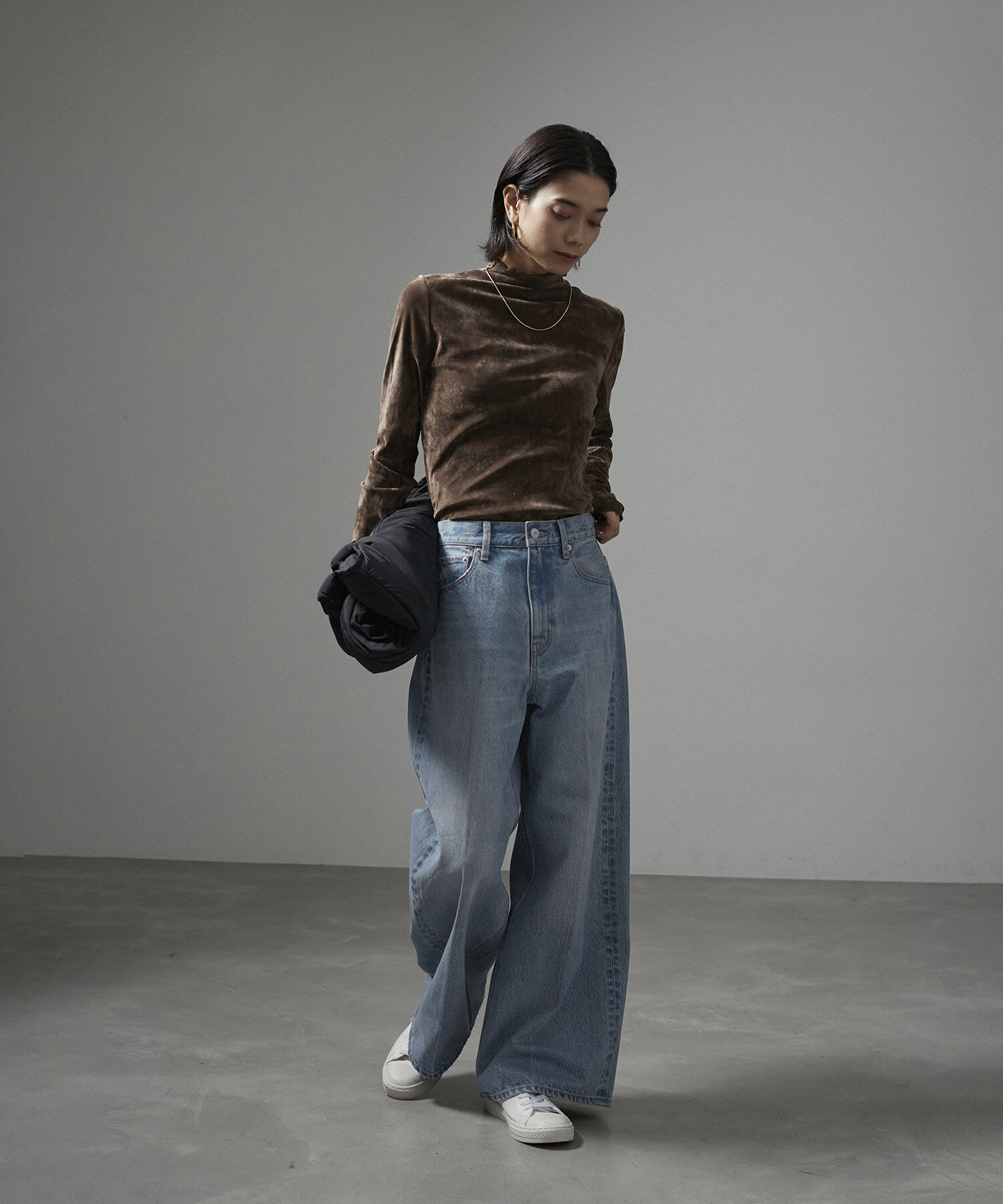 SALON adam et rope'「センタープレスバギーデニム」|デニム|