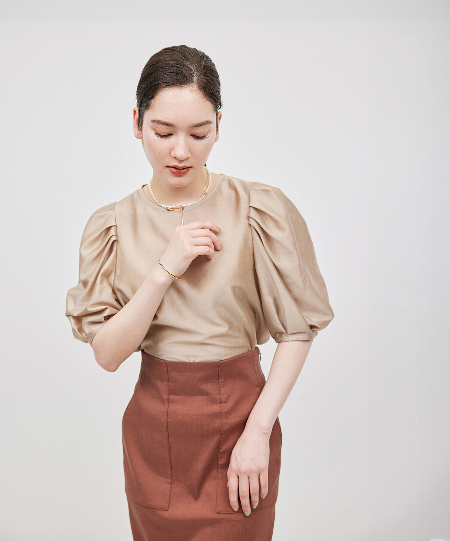 ROPE「【新色追加】【洗える】カールマイヤーパフスリーブブラウス【雑誌/メディア掲載】」|シャツ・ブラウス|