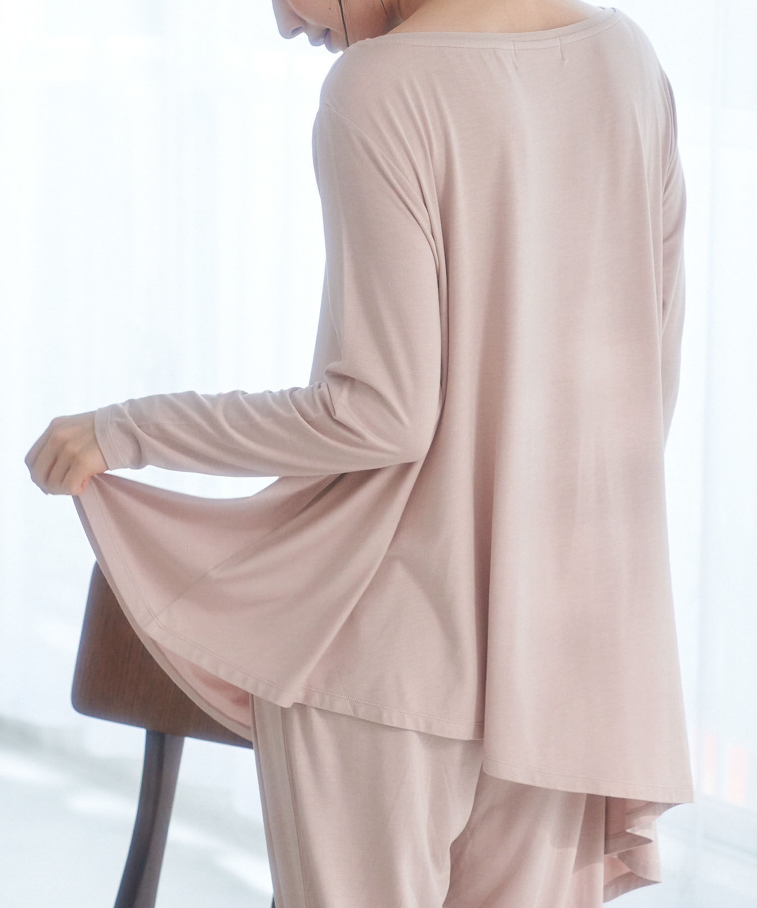 Rope&rsquo;Picnic「【セットアップ対応】ソフトリッチ天竺アシメヘムフレアトップス」|Tシャツ・カットソー|ピンク系(65)