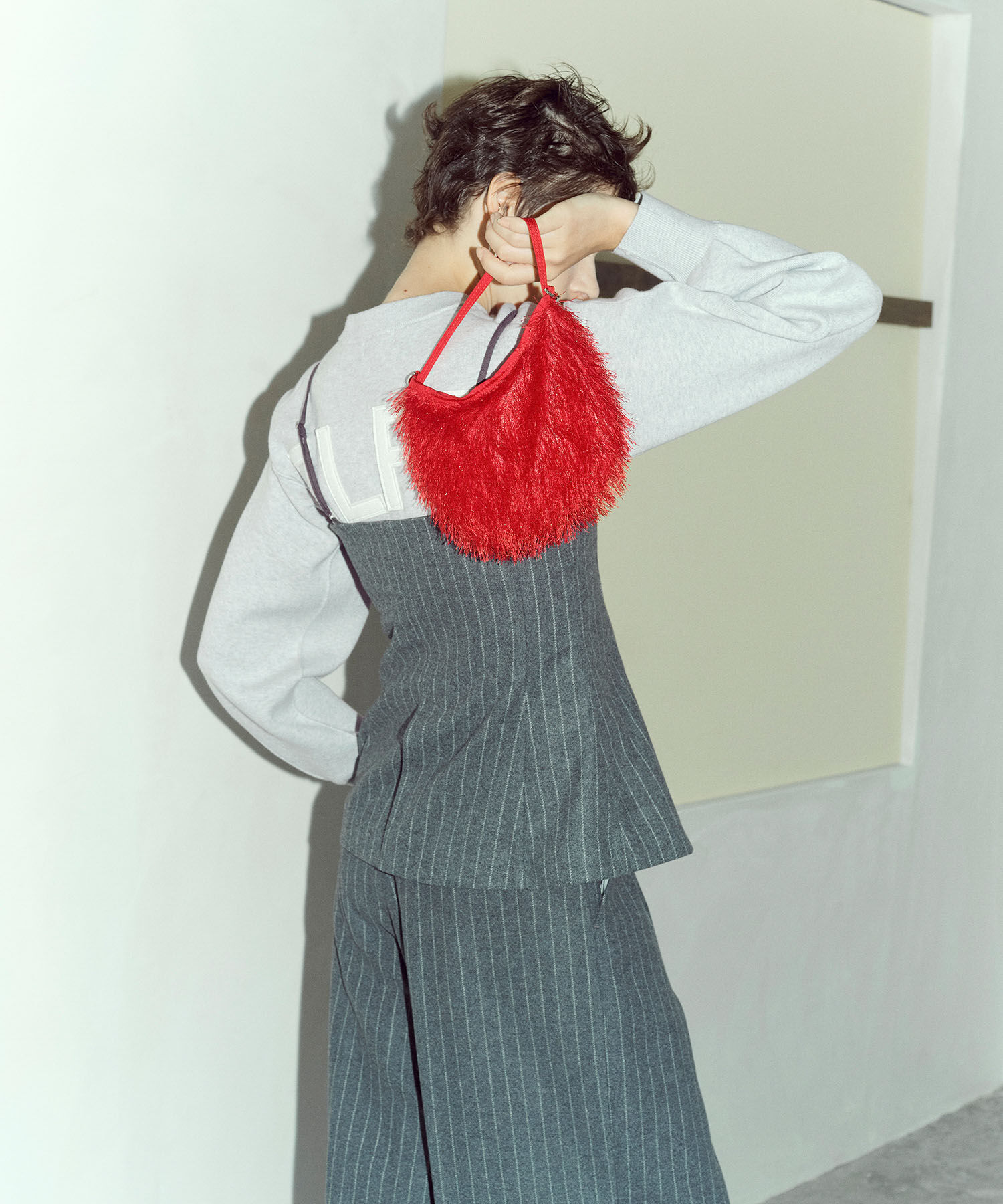 ADAM ET ROPE'「【サステナブル・洗える】フェルト刺しゅうニットプルオーバー」|ニット・セーター|