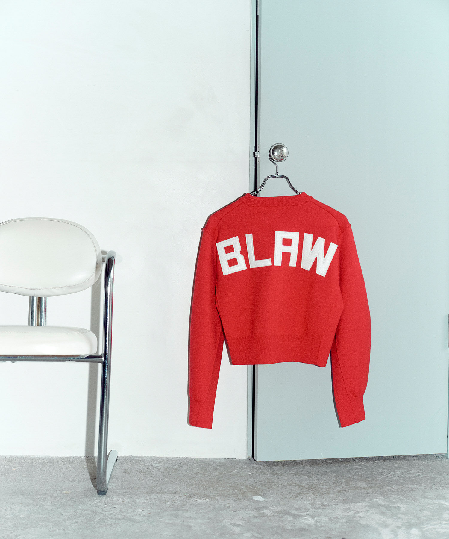 ADAM ET ROPE'「【サステナブル・洗える】フェルト刺しゅうニットプルオーバー」|ニット・セーター|