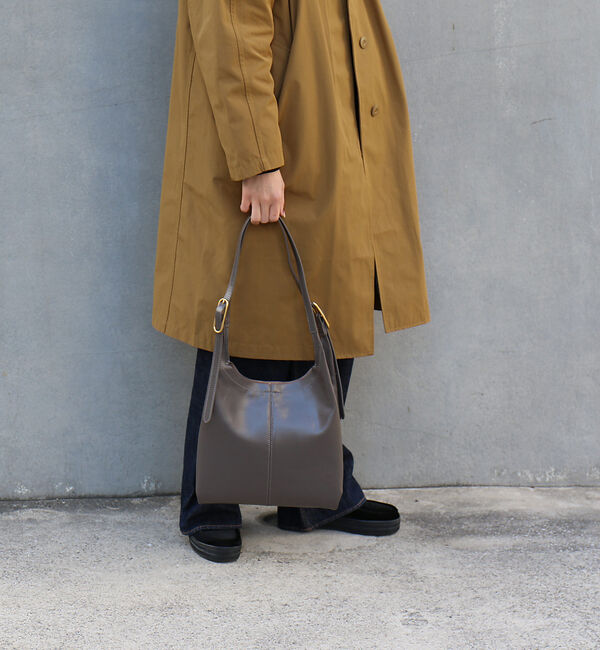 collex「【WEB限定】【BEAURE/ヴュレ】カウレザー トライアングル トートバッグ」|ショルダー・メッセンジャー|