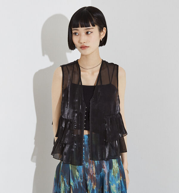 NOMINE「2WAY シャイン シアー フリルベスト」|ベスト・ジレ|