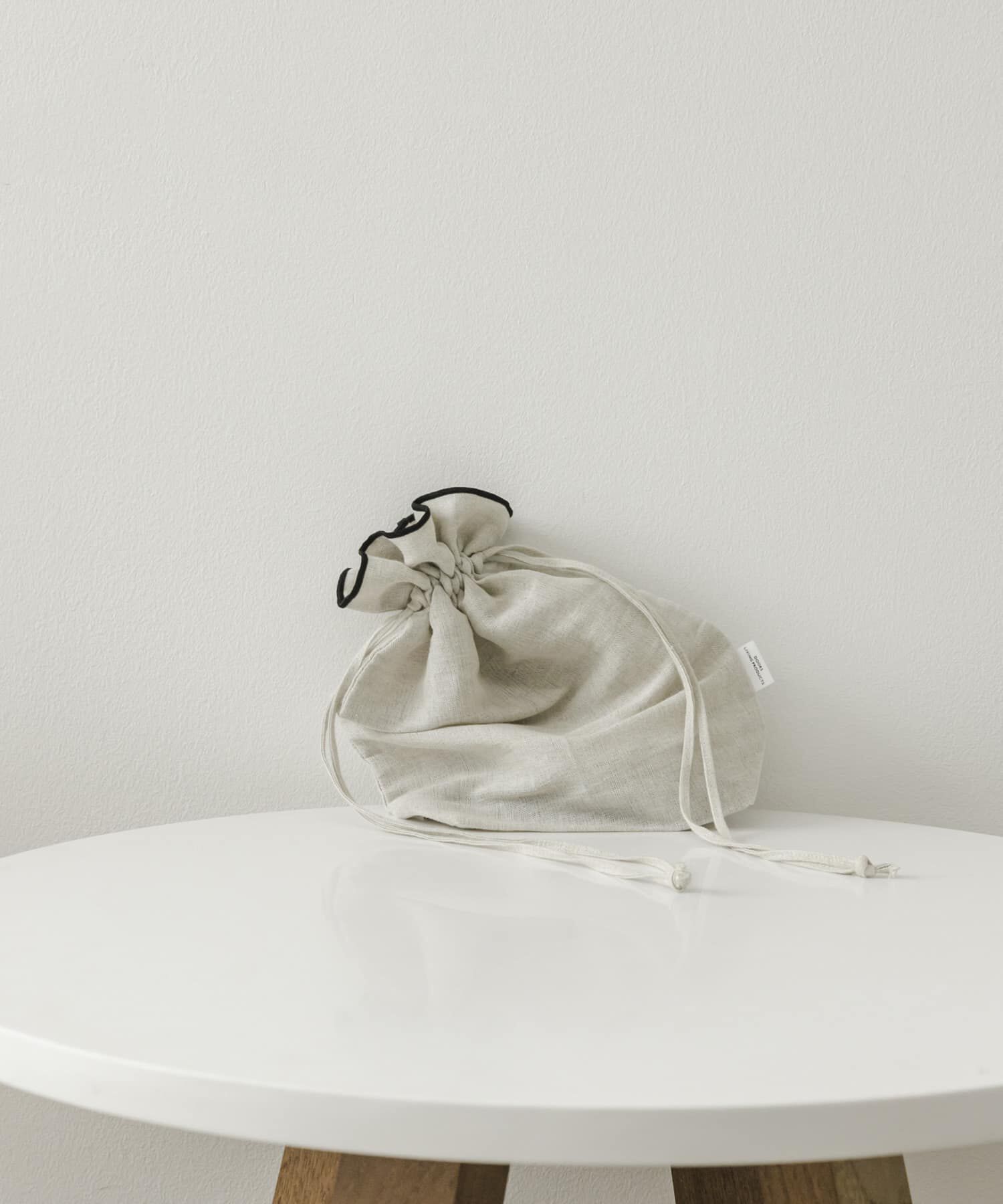 URBAN RESEARCH DOORS「DOORS LIVING PRODUCTS　コットンリネンライン巾着M」|その他|