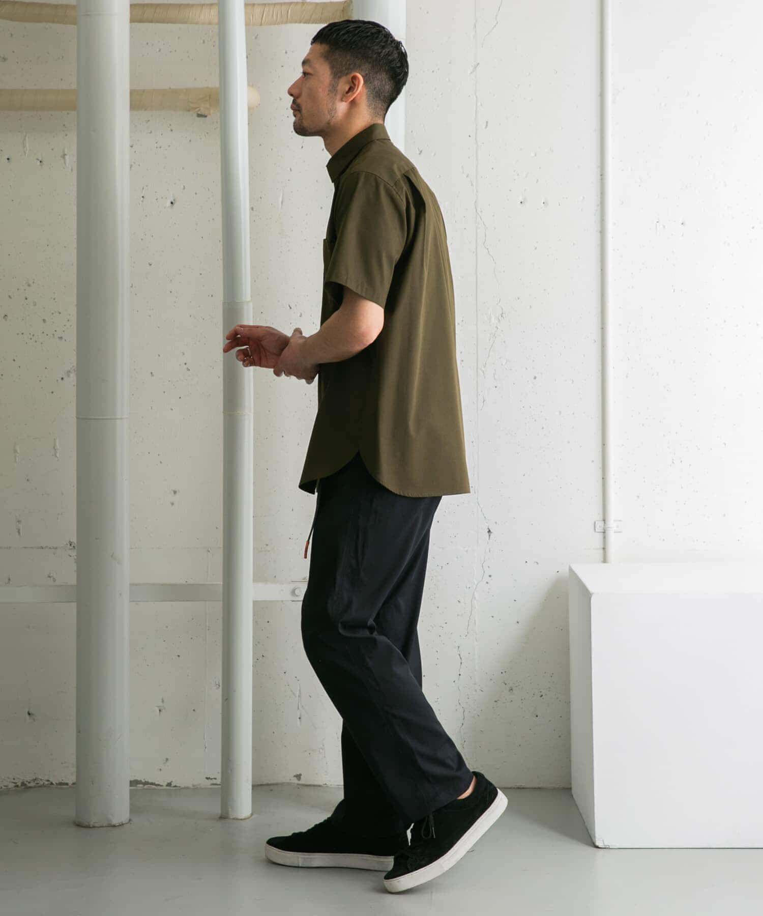 URBAN RESEARCH ROSSO「『防シワ/防臭』『XLサイズあり』ハイパフォーマンスブロード半袖シャツ」|シャツ・ブラウス|